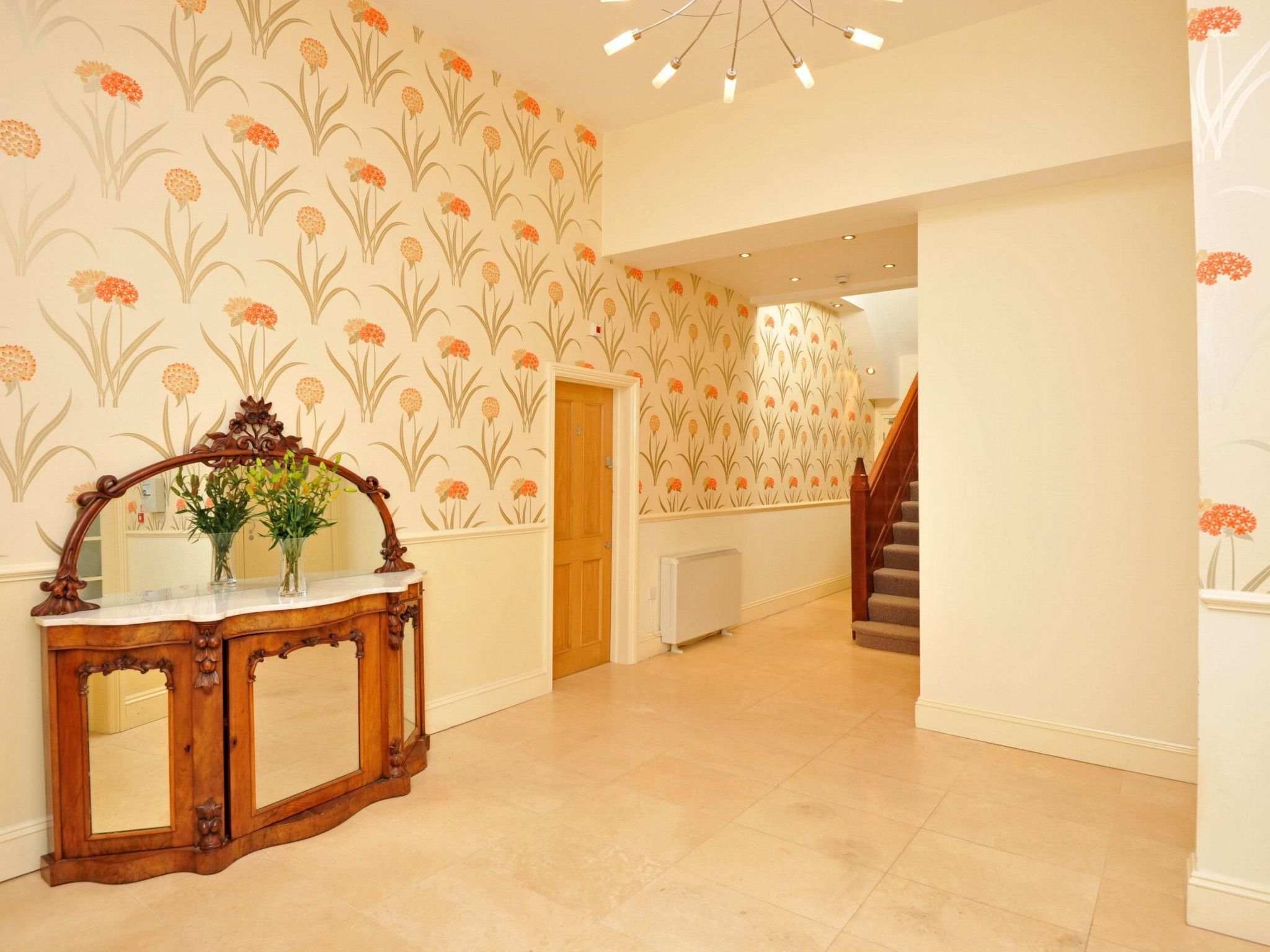 Photo of Helles Appartement in Torquay