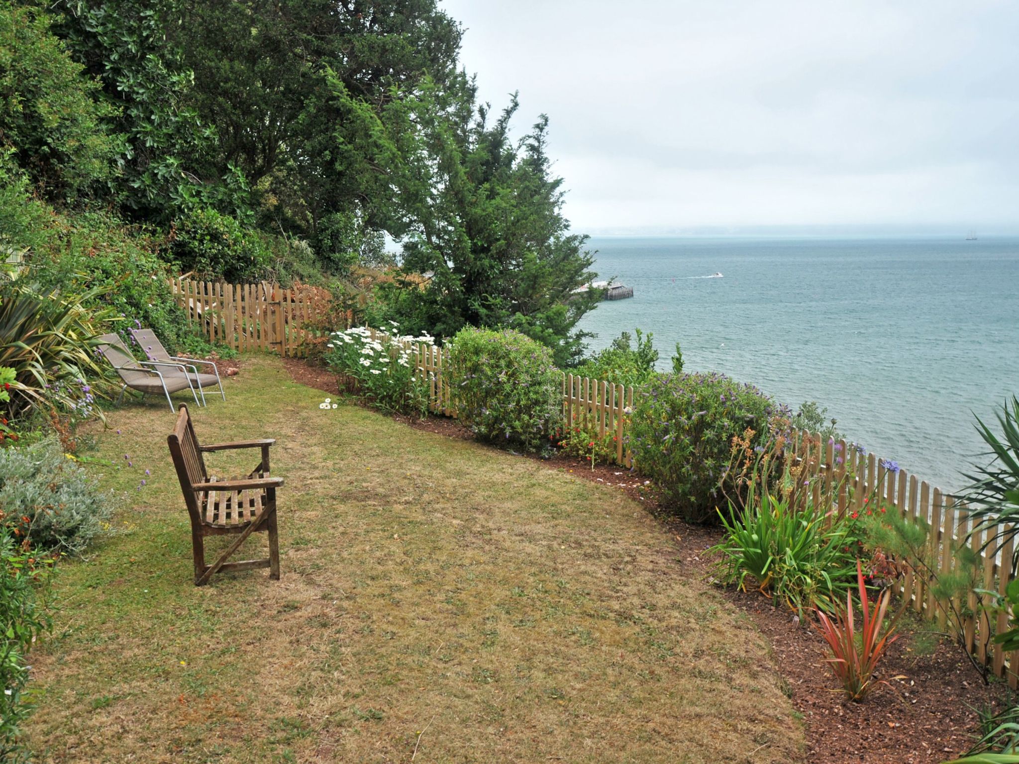 Lichtdurchflutete Ferienwohnung in der zweiten Etage mit Panorama-Blick über de - Image-tags.info
