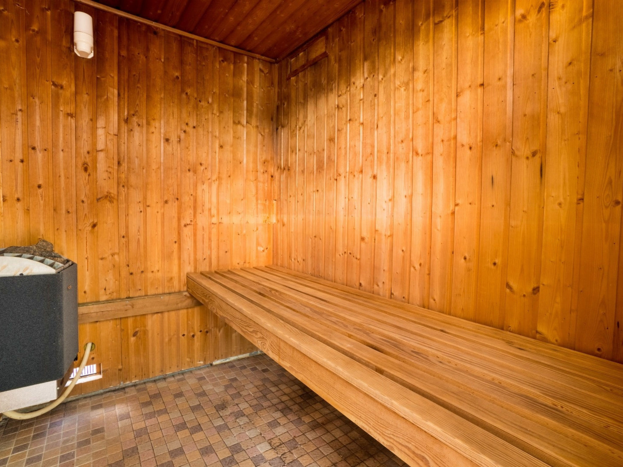 Cliff Lodge - Buiten
