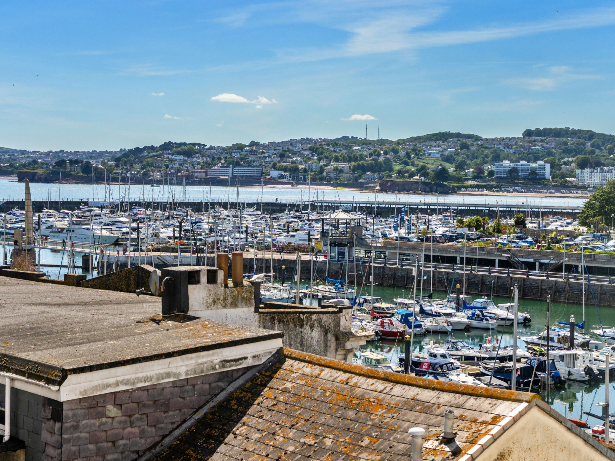 Harbour View - Buiten