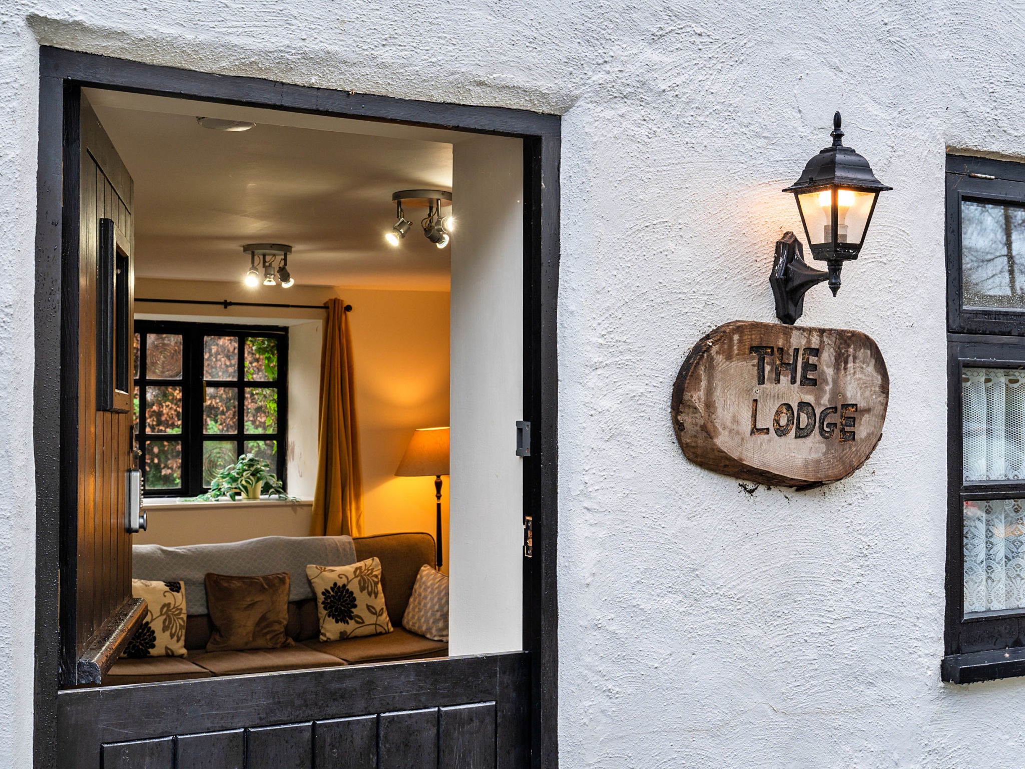 The Lodge at The Cridford Inn-Buiten