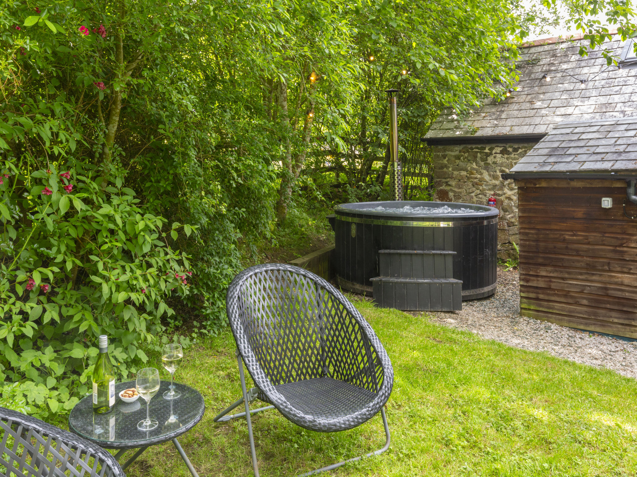 Stables Cottage - Buiten