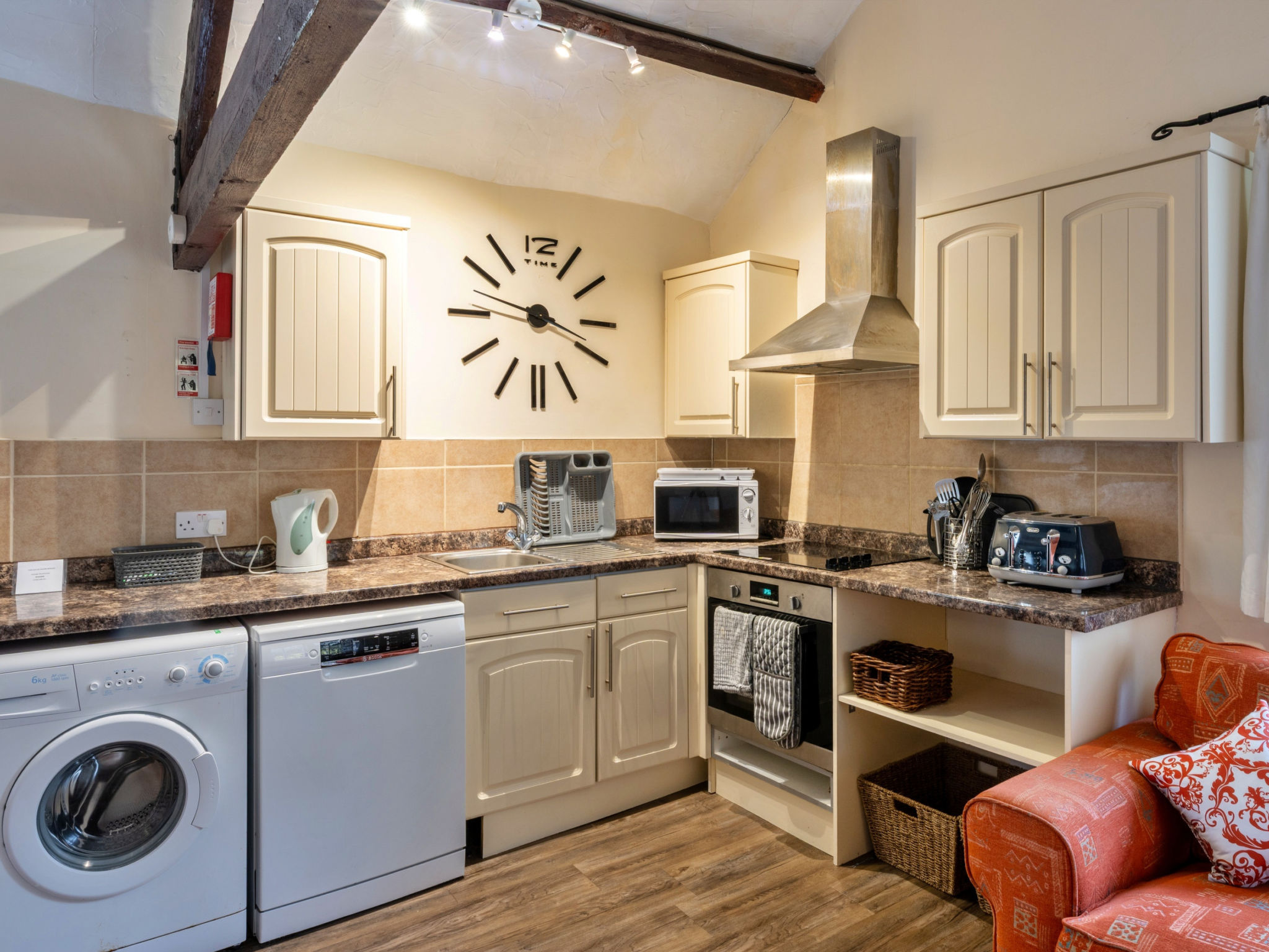 Trimstone Manor - Granary Cottage - Binnen