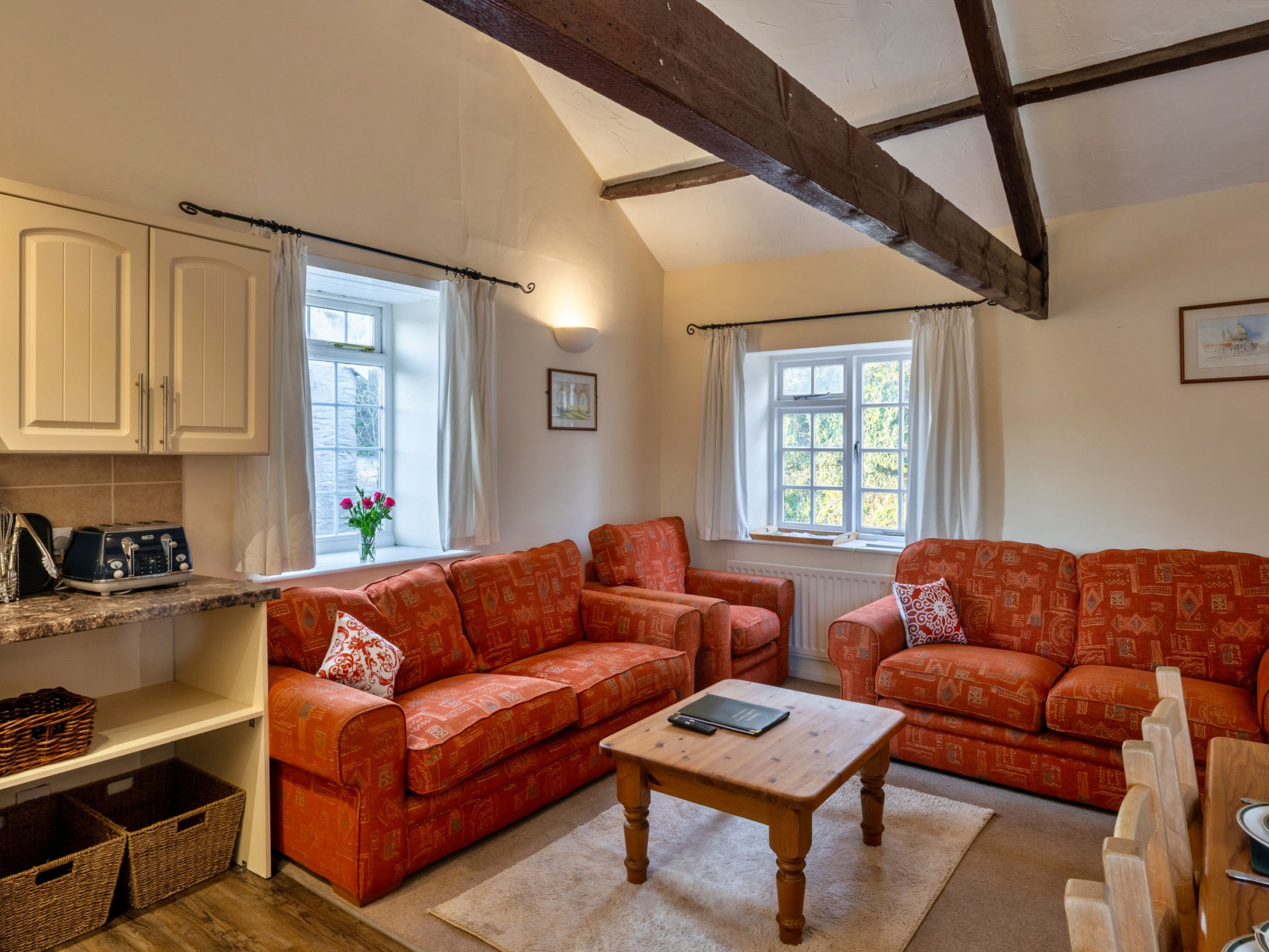 Trimstone Manor - Granary Cottage - Binnen