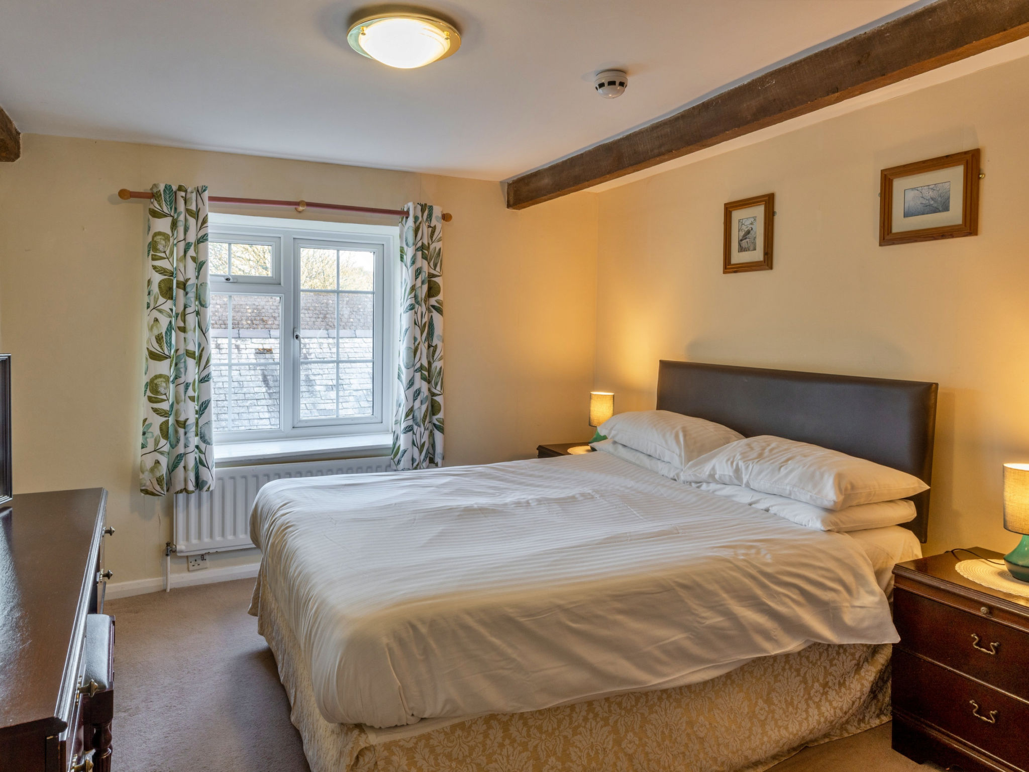 Trimstone Manor - Granary Cottage - Binnen