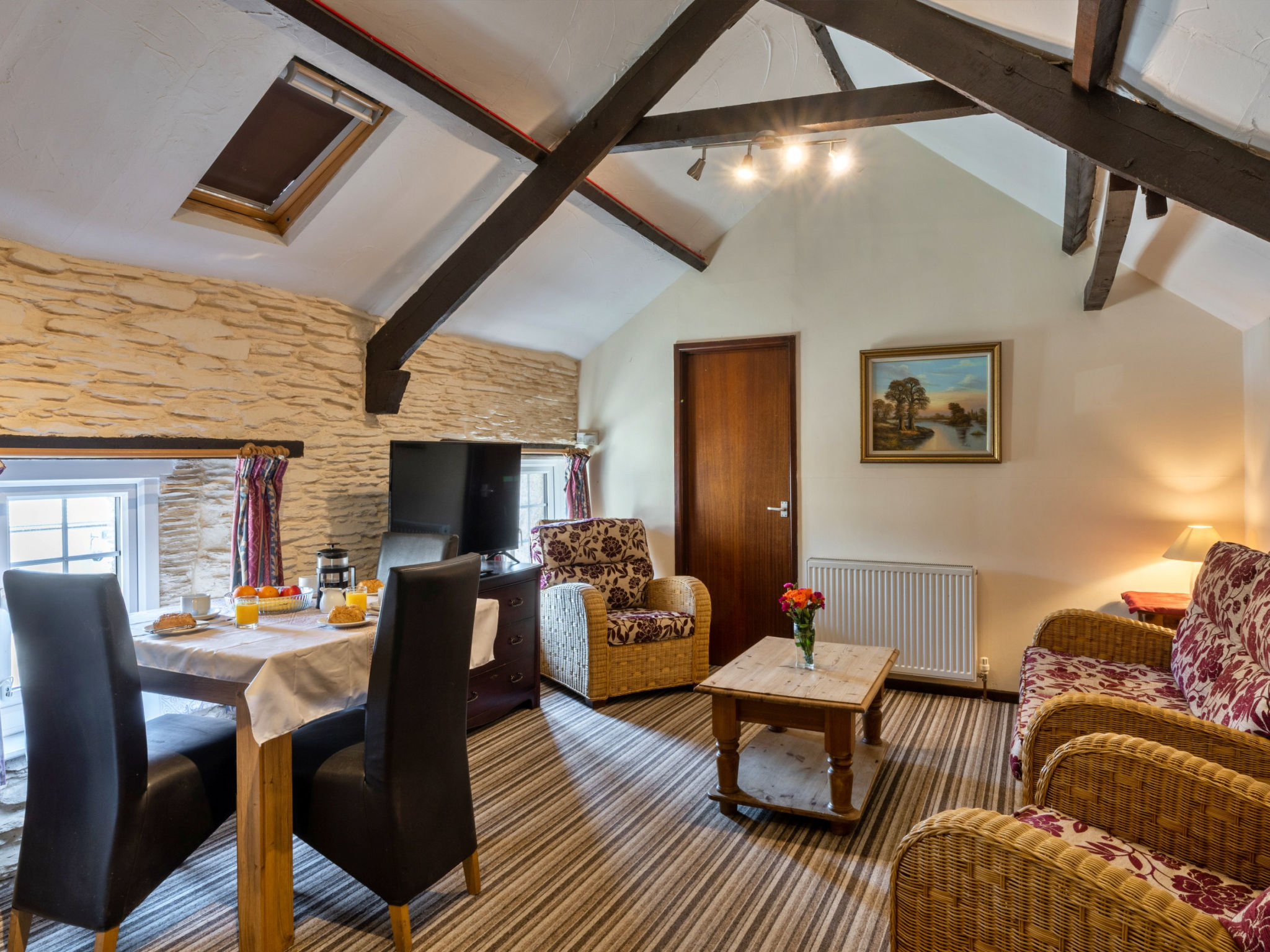 Trimstone Manor - Mill Apartment - Binnen
