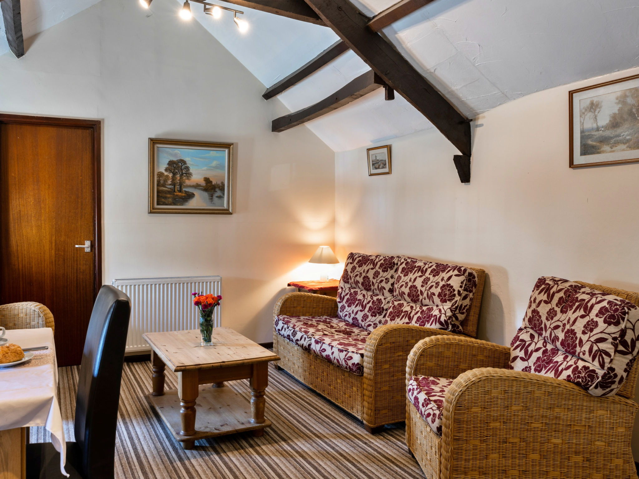 Trimstone Manor - Mill Apartment - Binnen