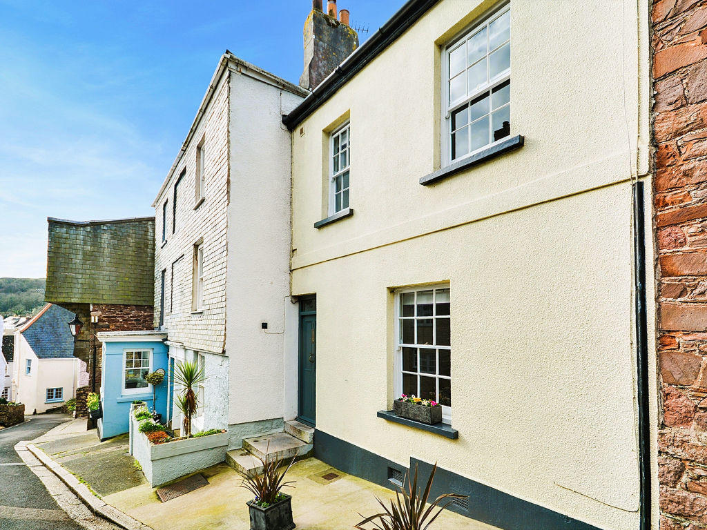 One The Green, Kingsand.