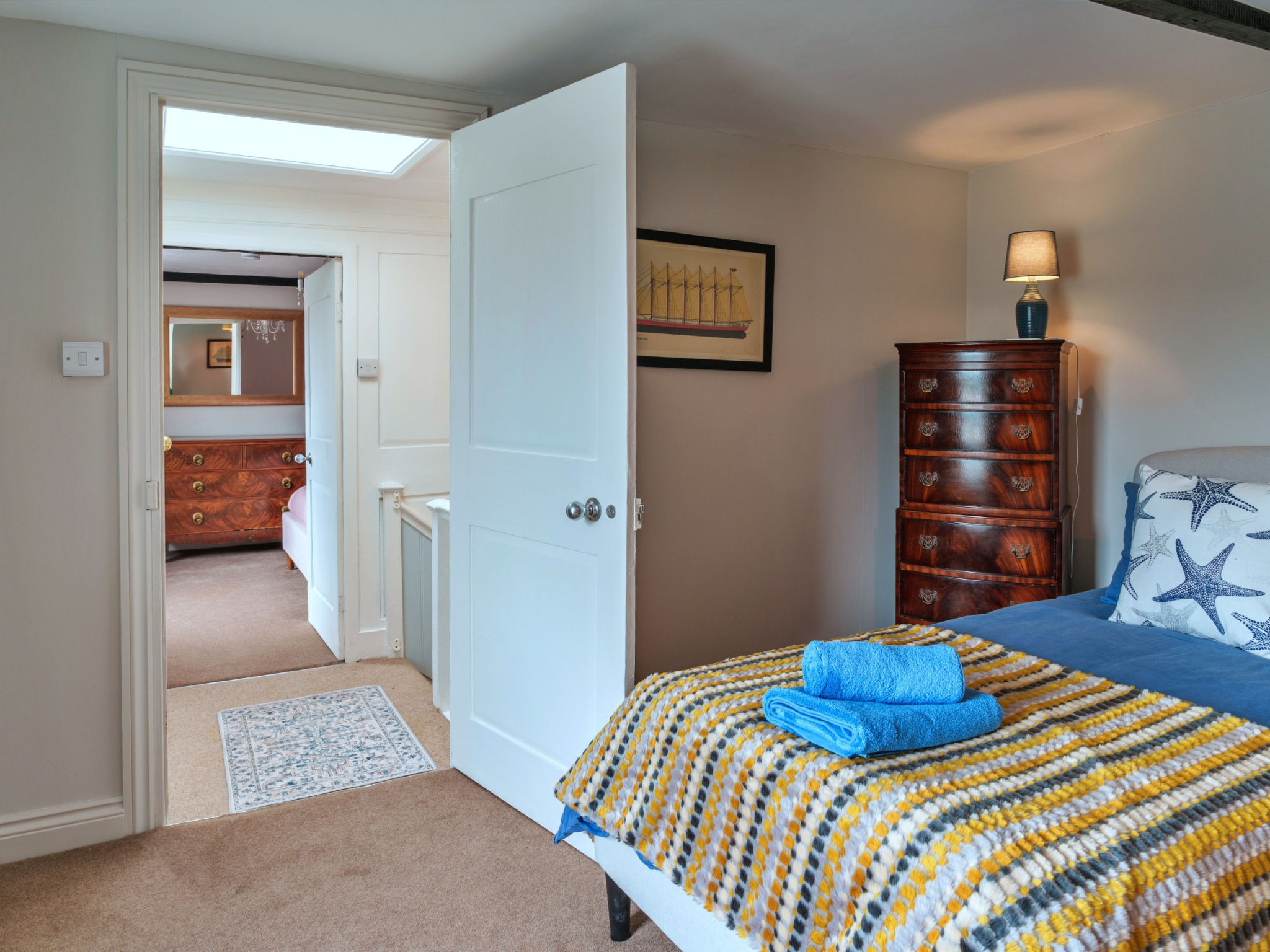 Hillside House-Binnen