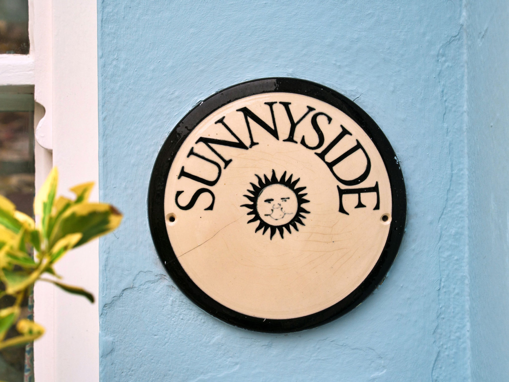 Sunnyside-Outside