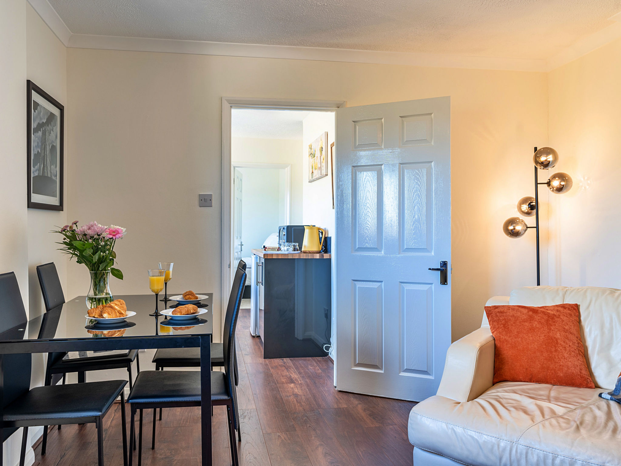 The Annexe at Rosebud Cottage-Binnen