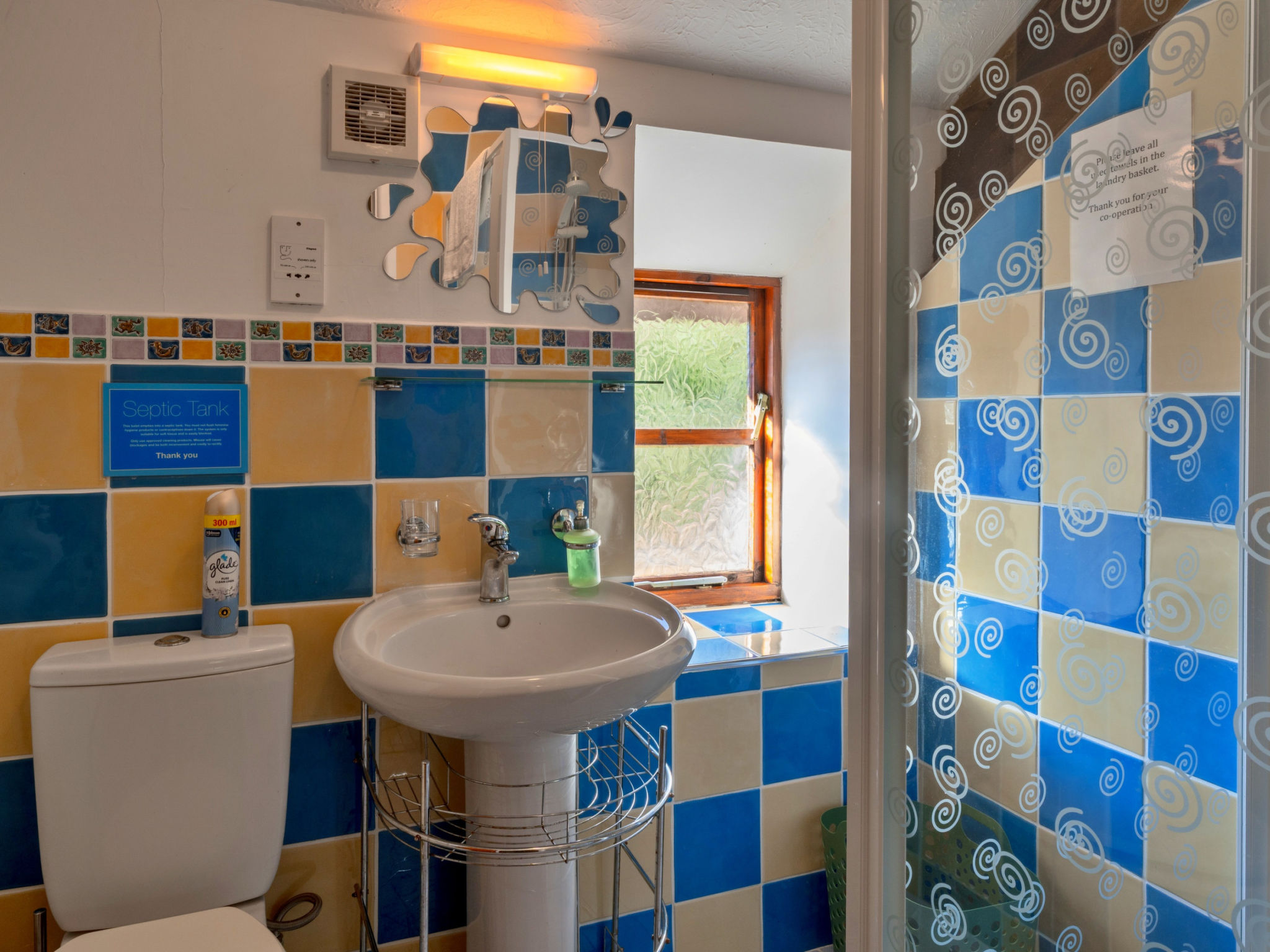 Mill Cottage, Great Houndbeare Farm - Inside