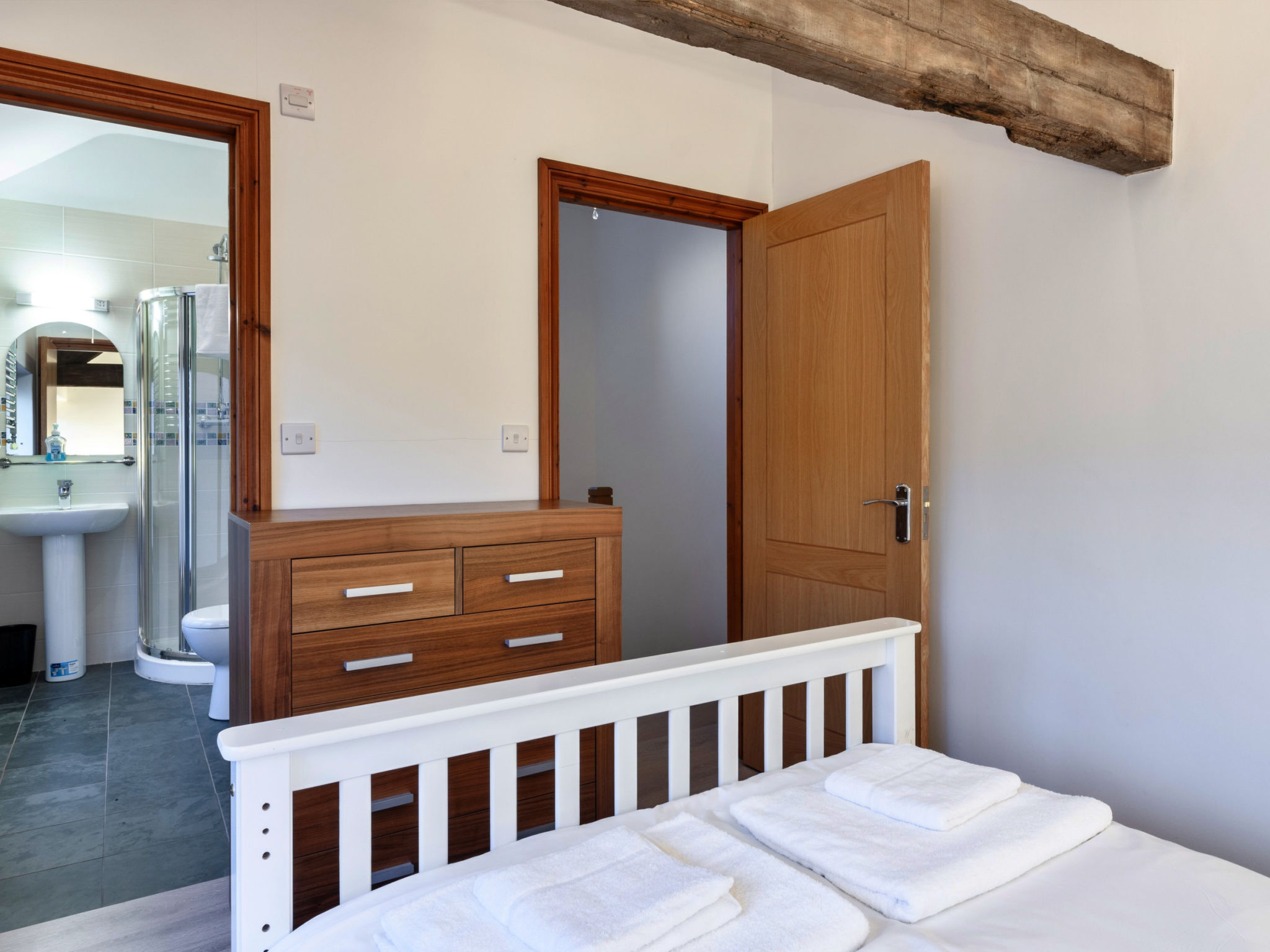 Ivy Cottage, Great Houndbeare Farm - Inside
