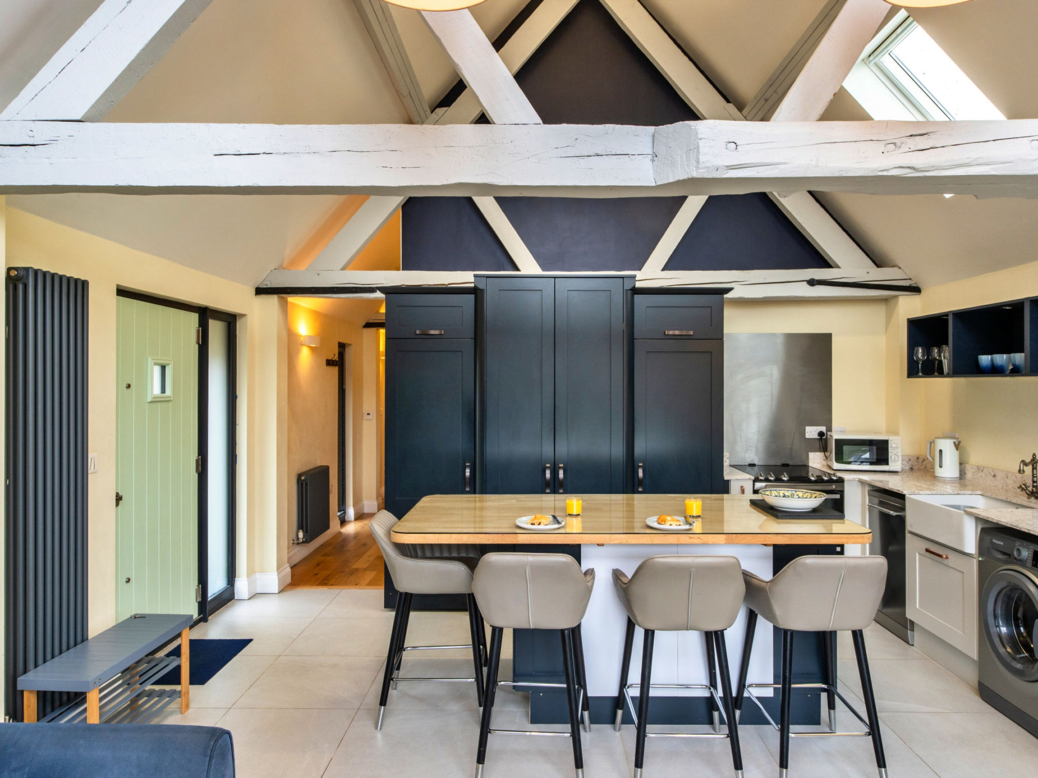 Ploughman's Row No. 3 at Dairy Cottages - Dedans