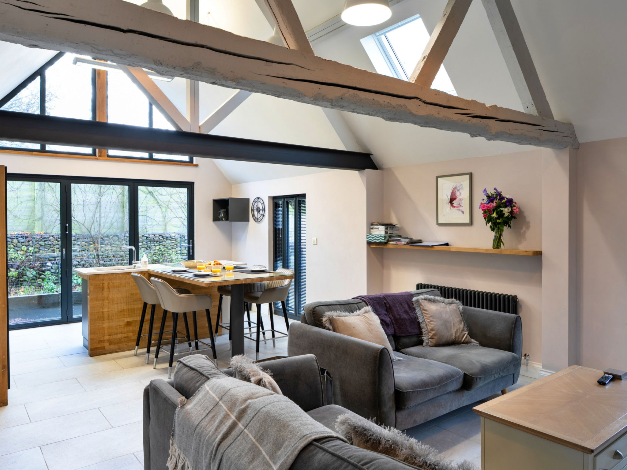 Ploughman's Row No. 1 at Dairy Cottages - Dedans