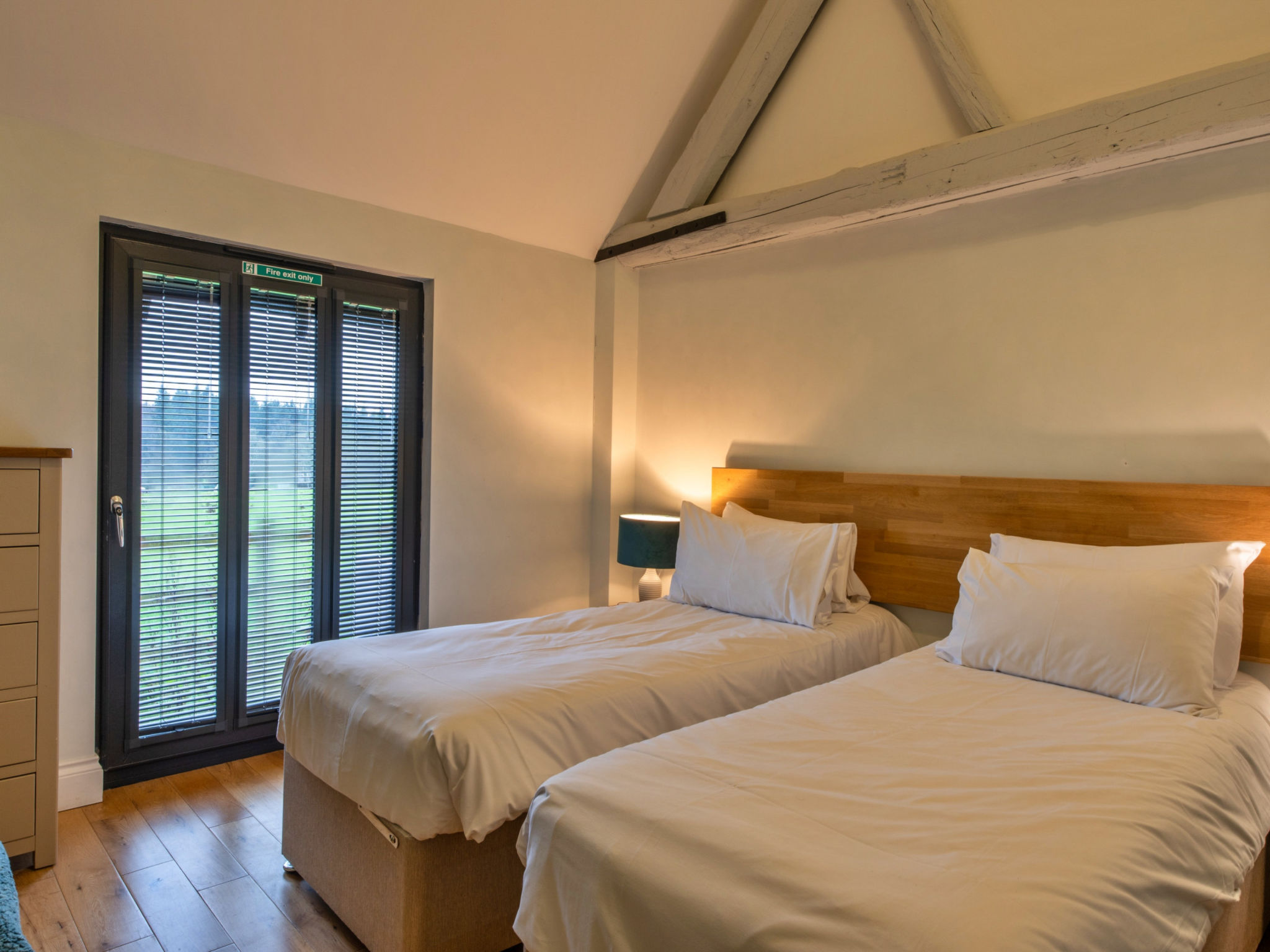 Ploughman's Row No. 1 at Dairy Cottages - Dedans