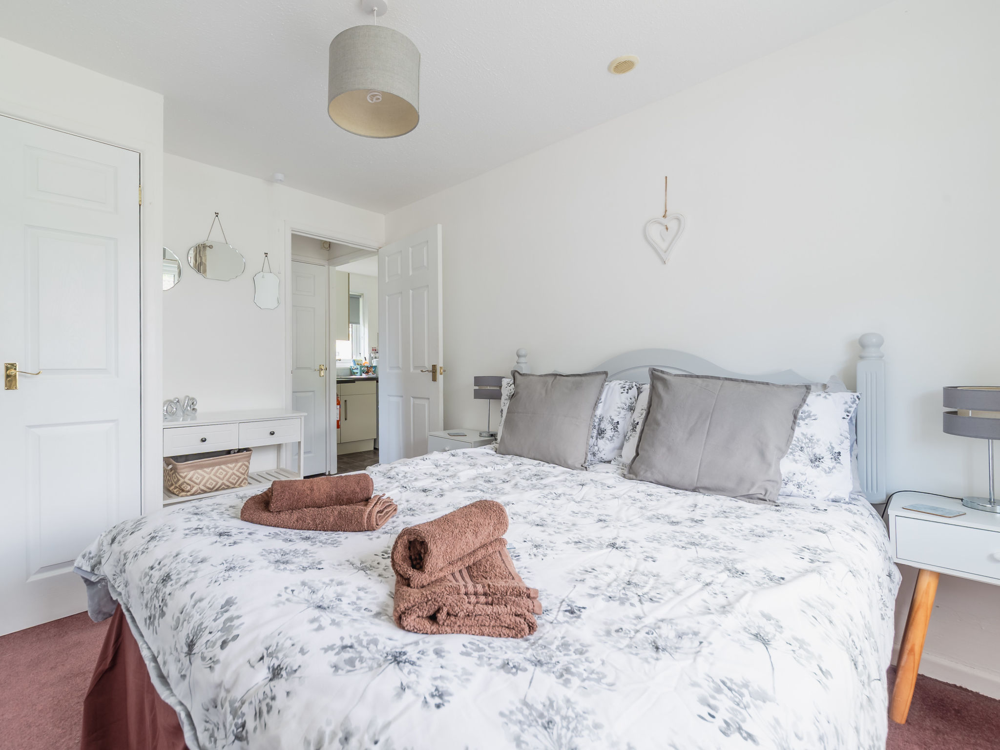 Rosecraddoc Lodges-Binnen