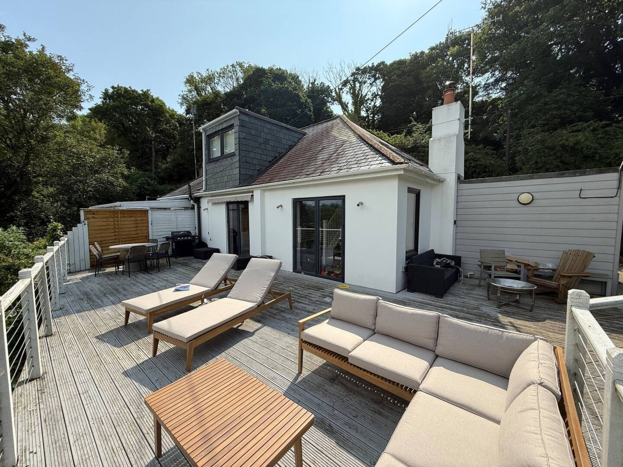 Three Quarter Cottage