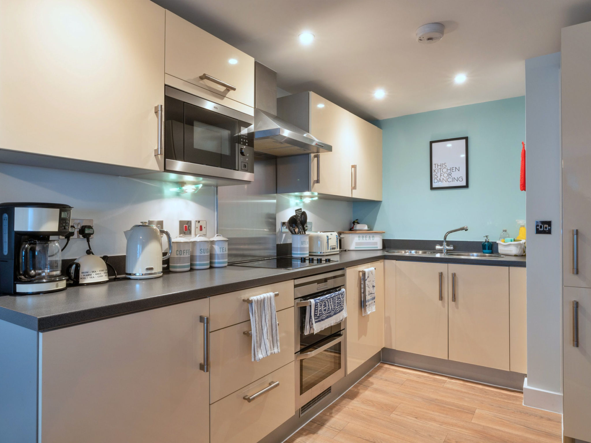 Pobble's Place - Inside