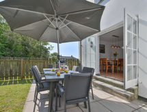 Holiday home Sea Breeze