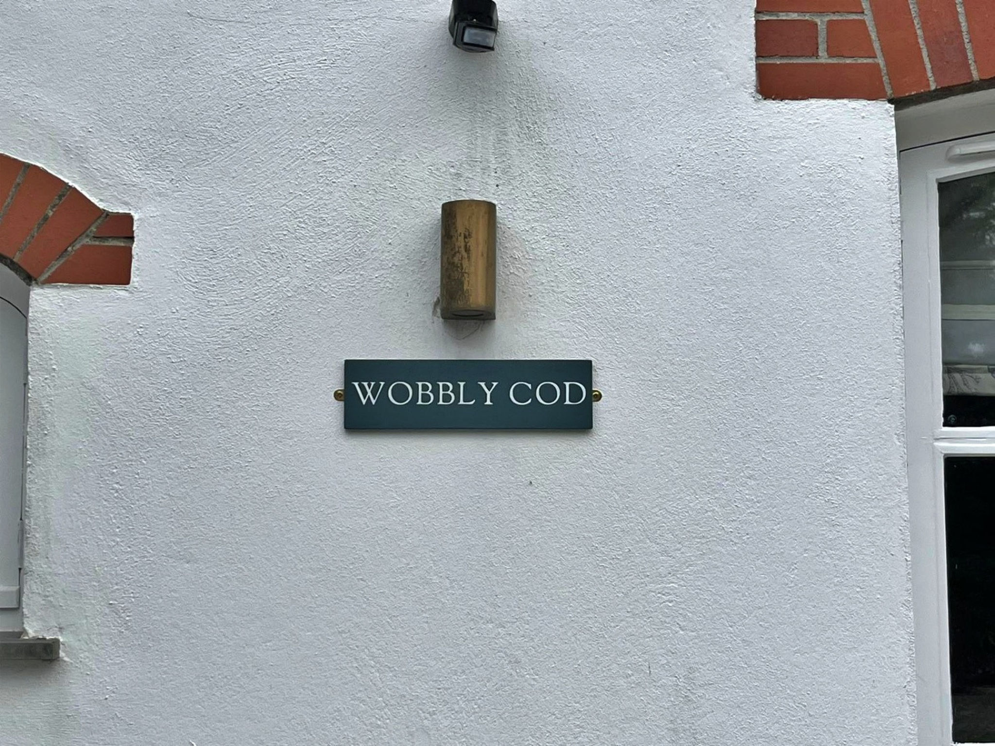 Wobbly Cod - Outside