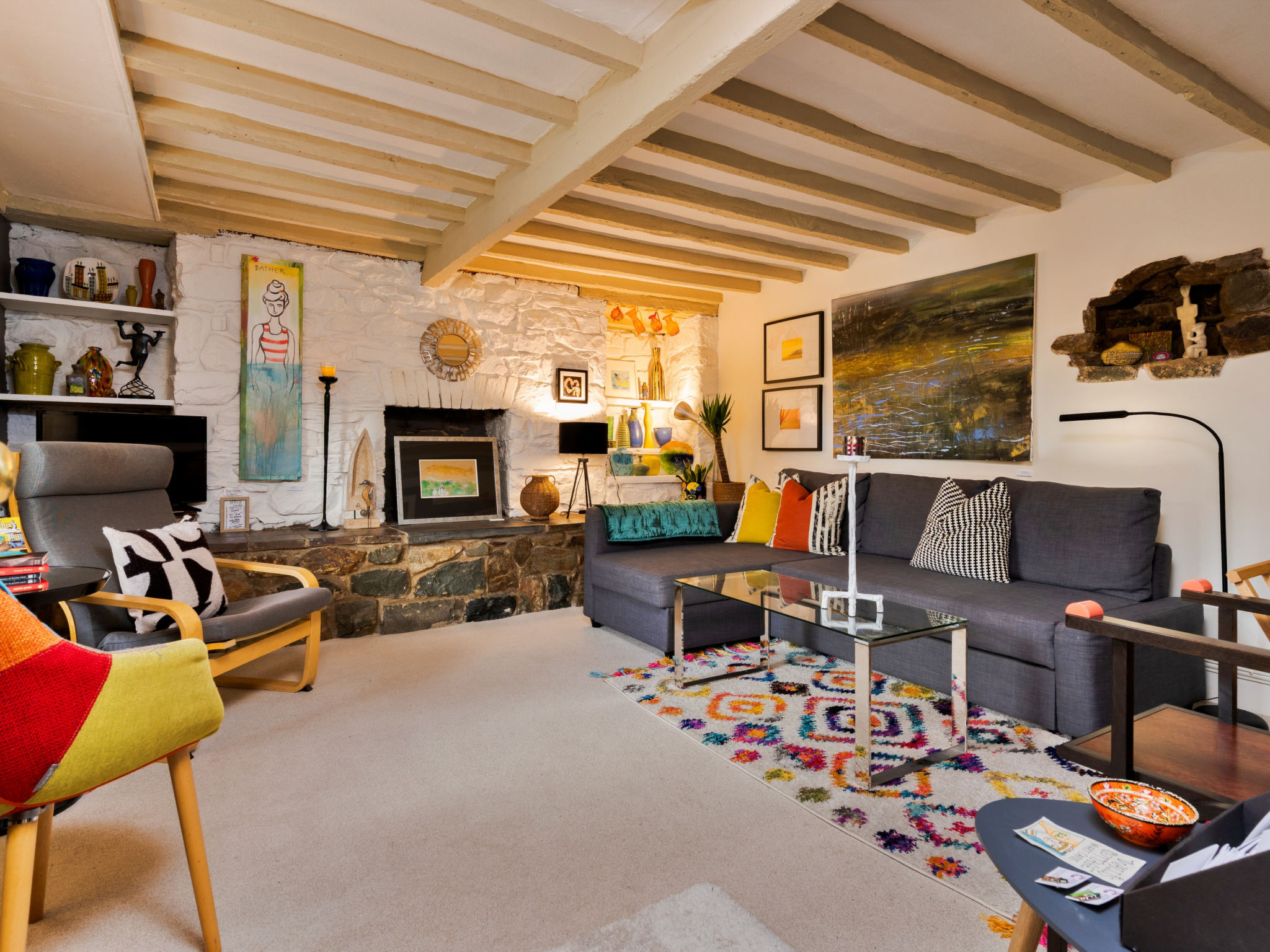 Wallis Cottage - Inside