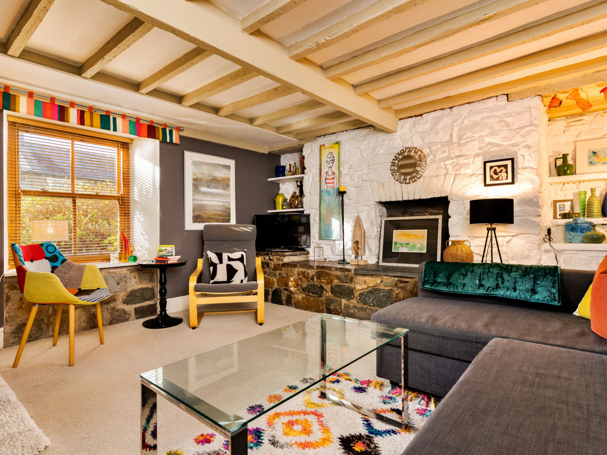 Wallis Cottage - Inside
