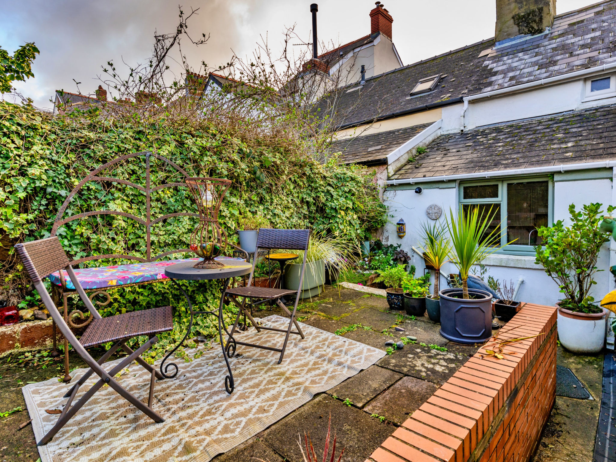 Wallis Cottage - Outside