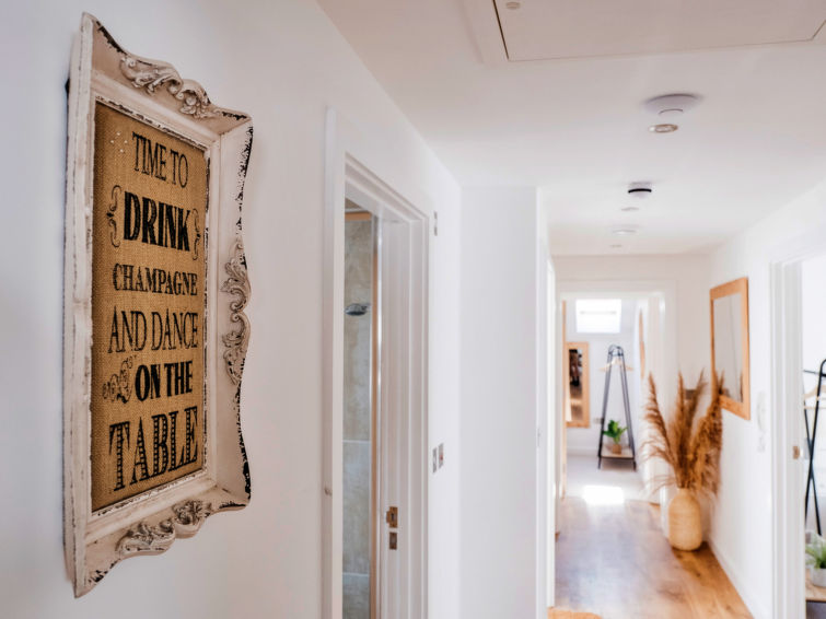 Photo of Tolcarne Stay - Luxury Newquay Apartment