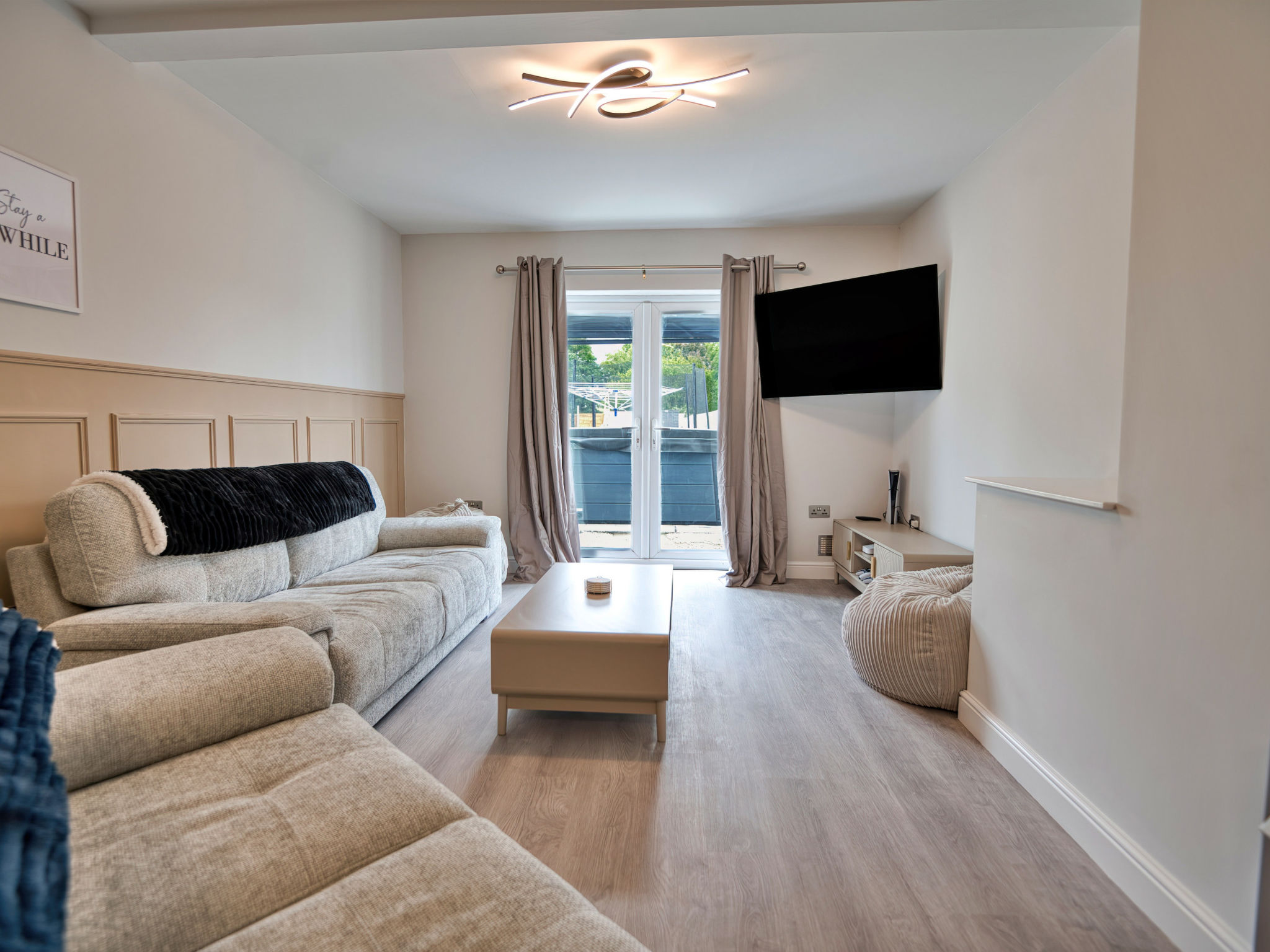 Dockyard House - Binnen