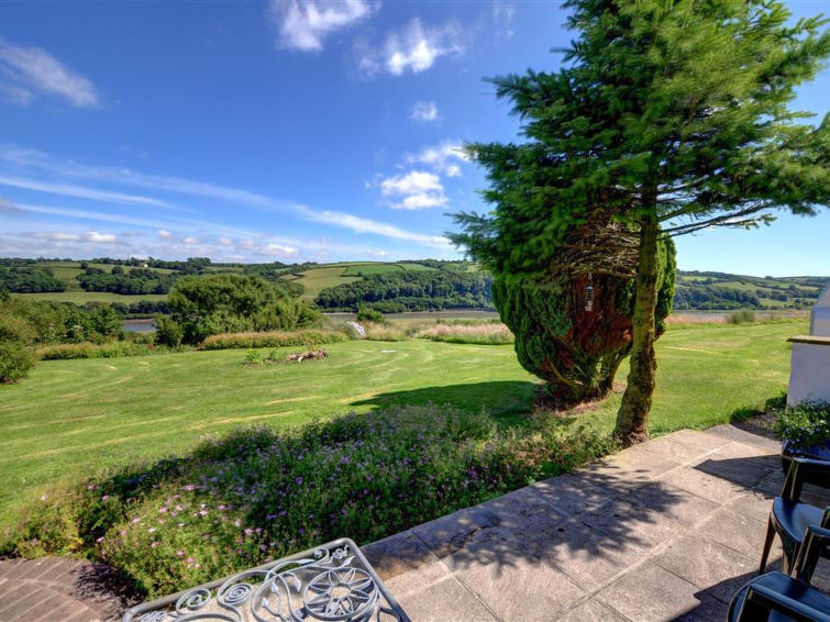 Carmarthen accommodation holiday homes for rent in Carmarthen