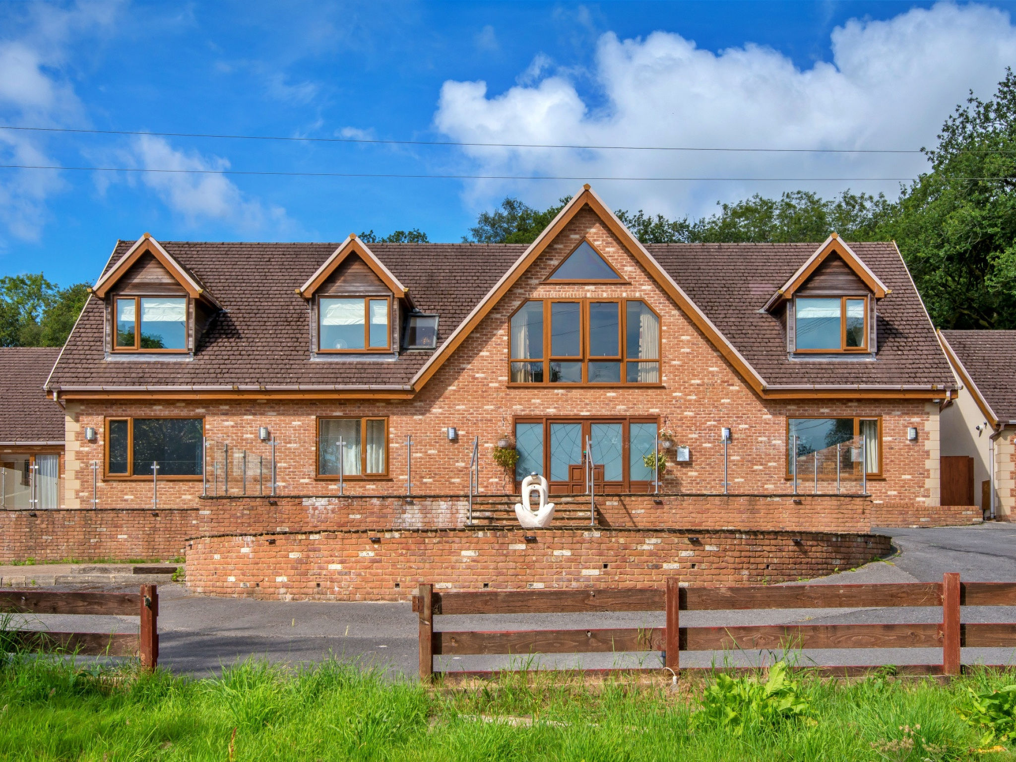 Bryncoch Retreat - Outside