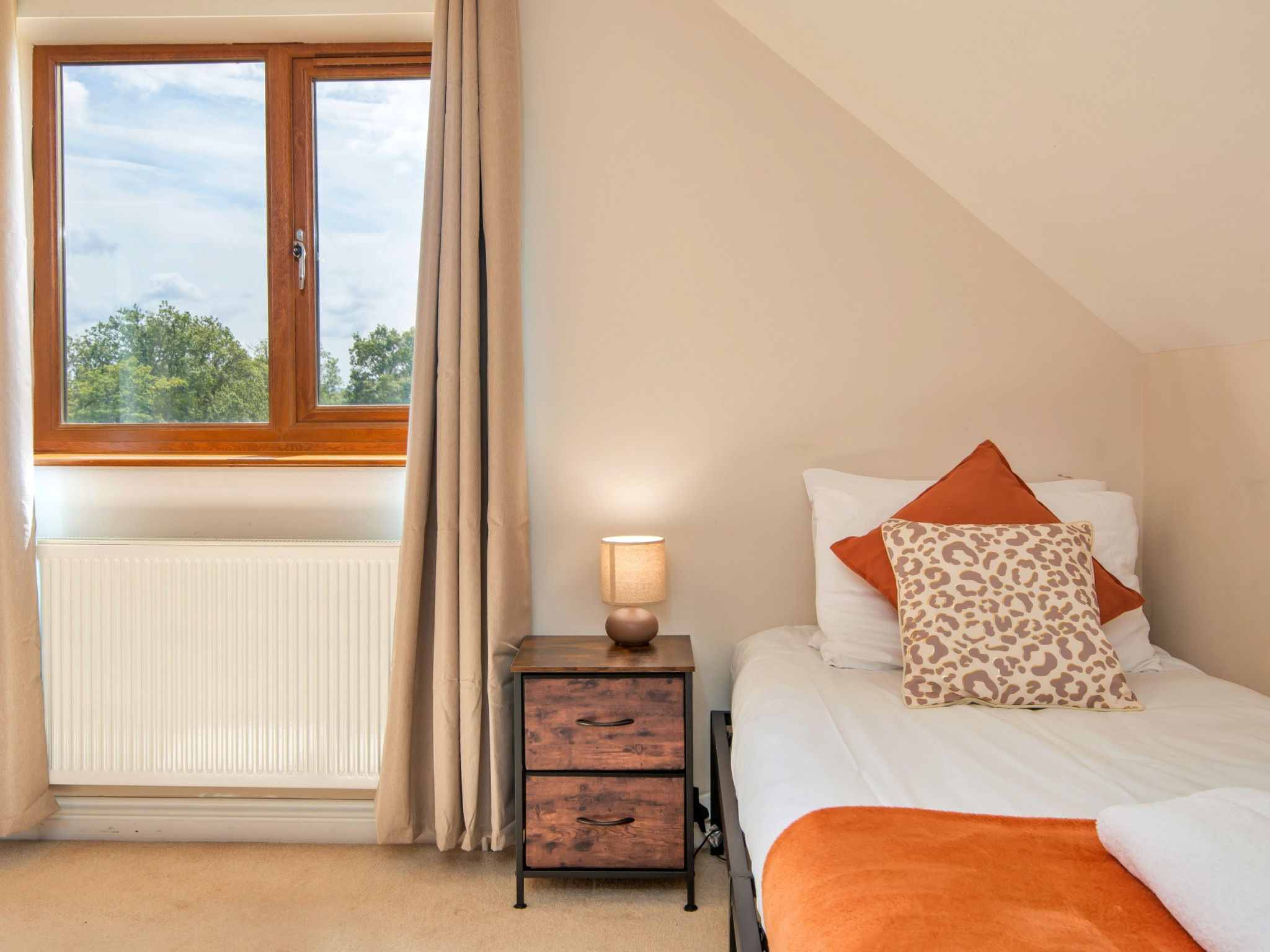Bryncoch Lodge - Inside