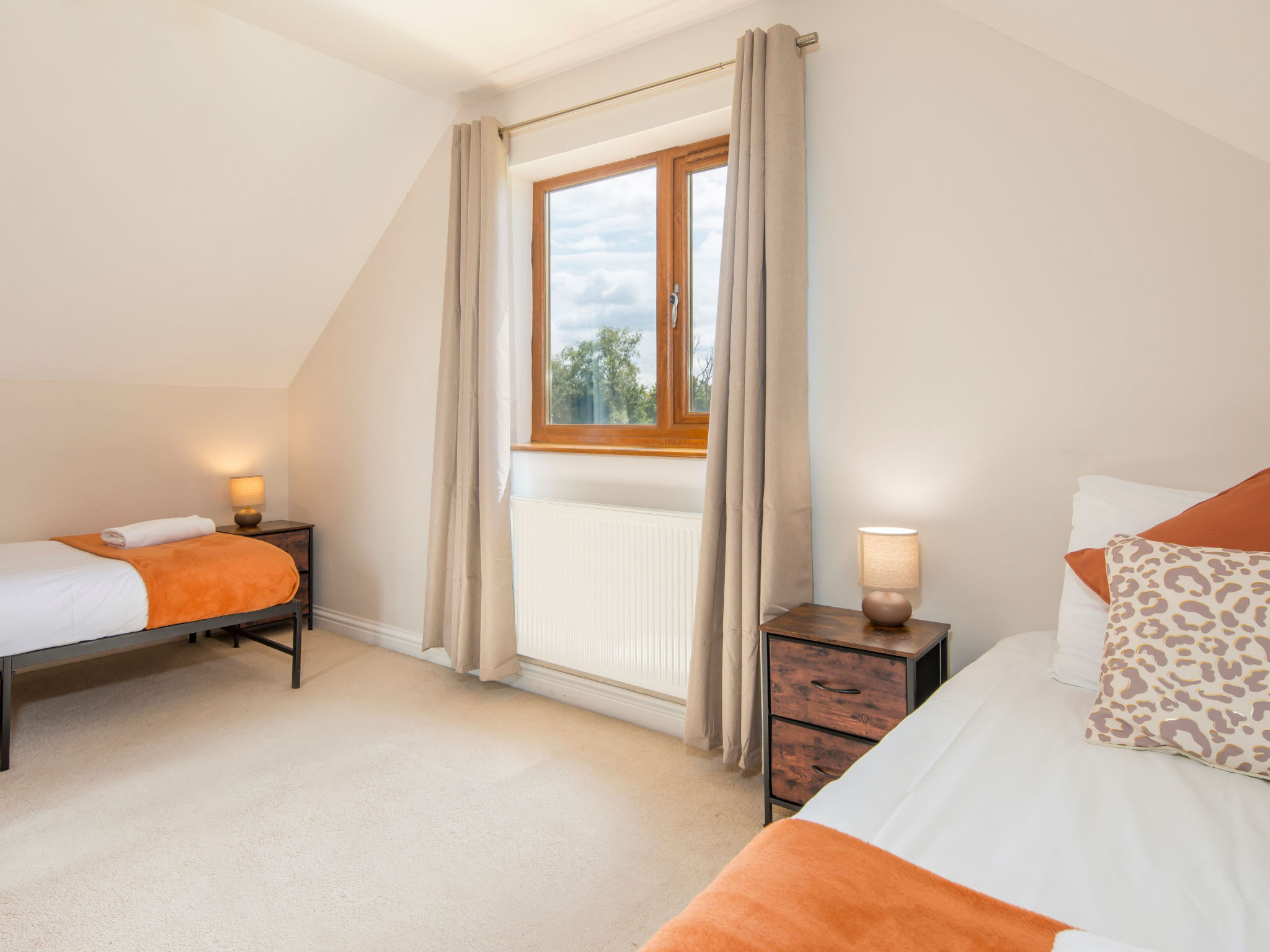 Bryncoch Lodge - Inside