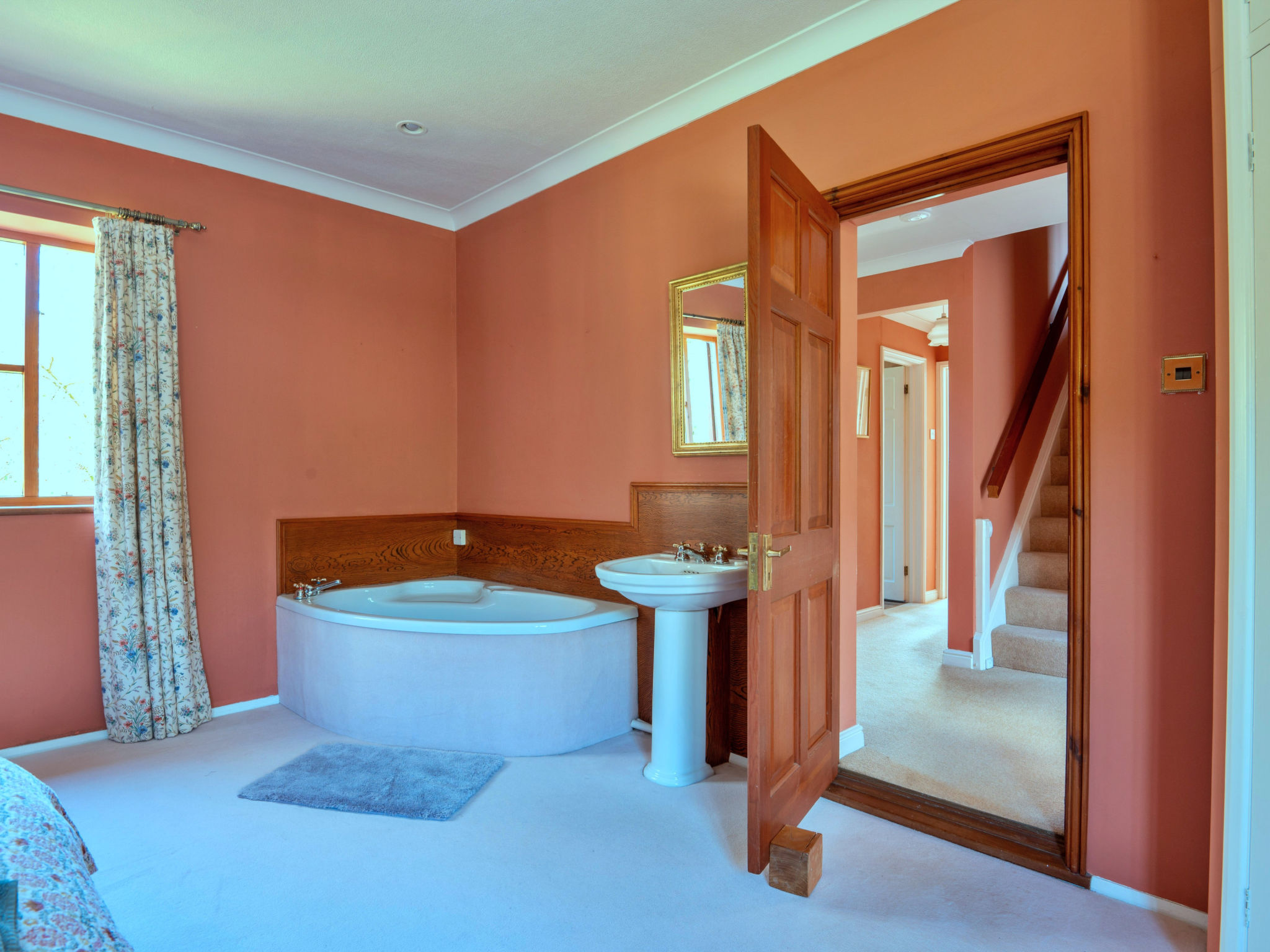 Cwmfron House-Inside