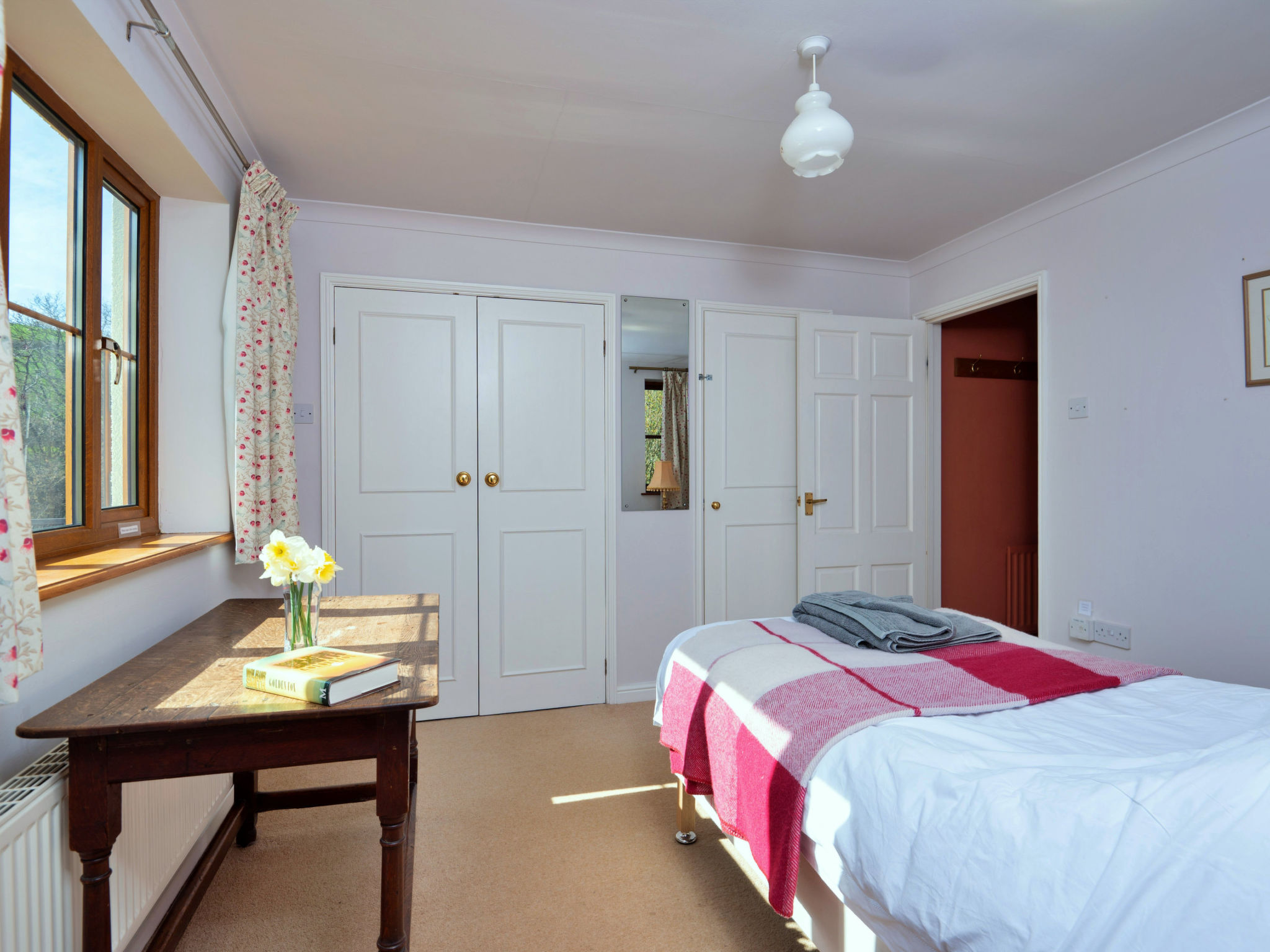 Cwmfron House-Inside