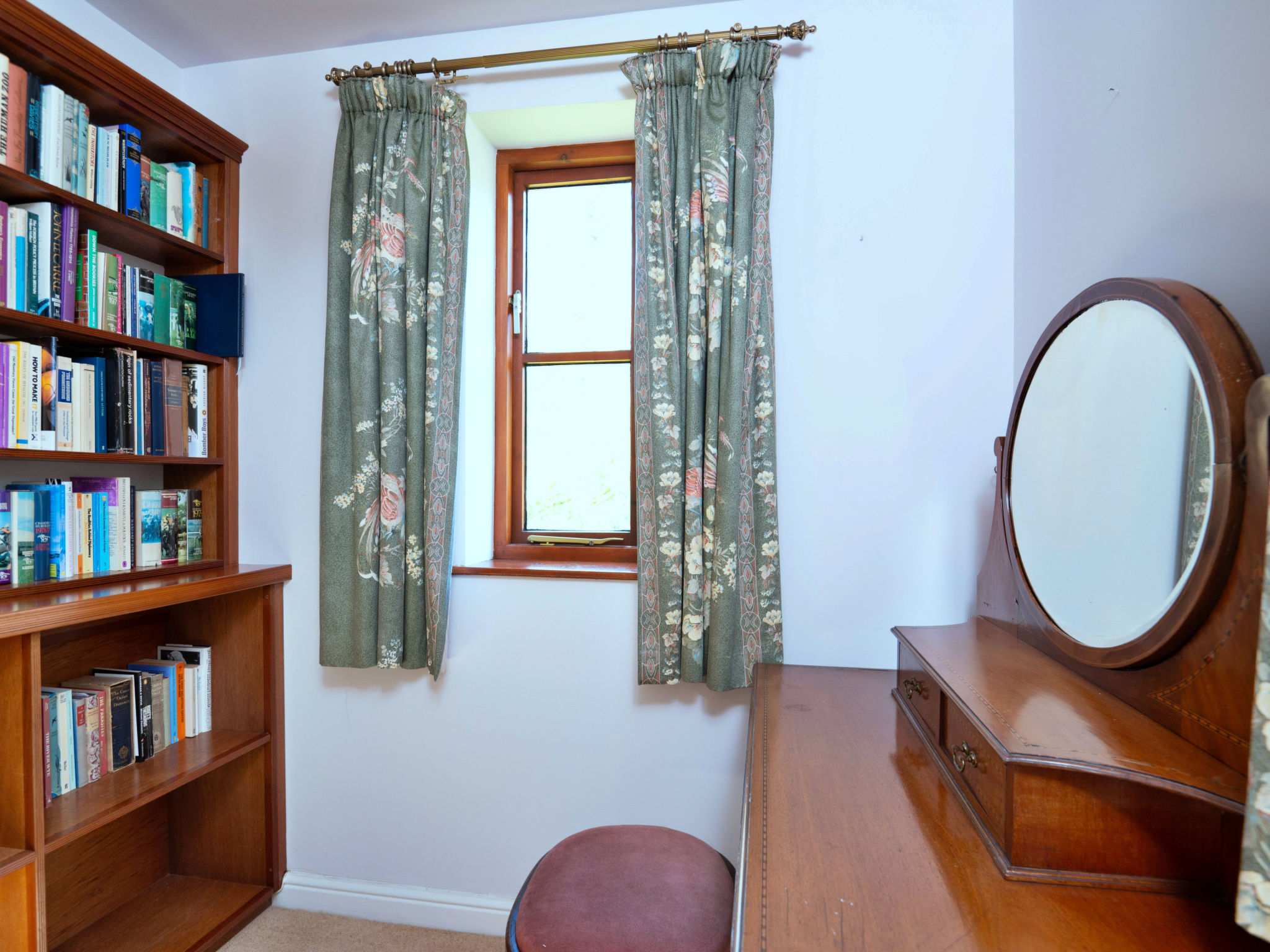 Cwmfron House-Inside