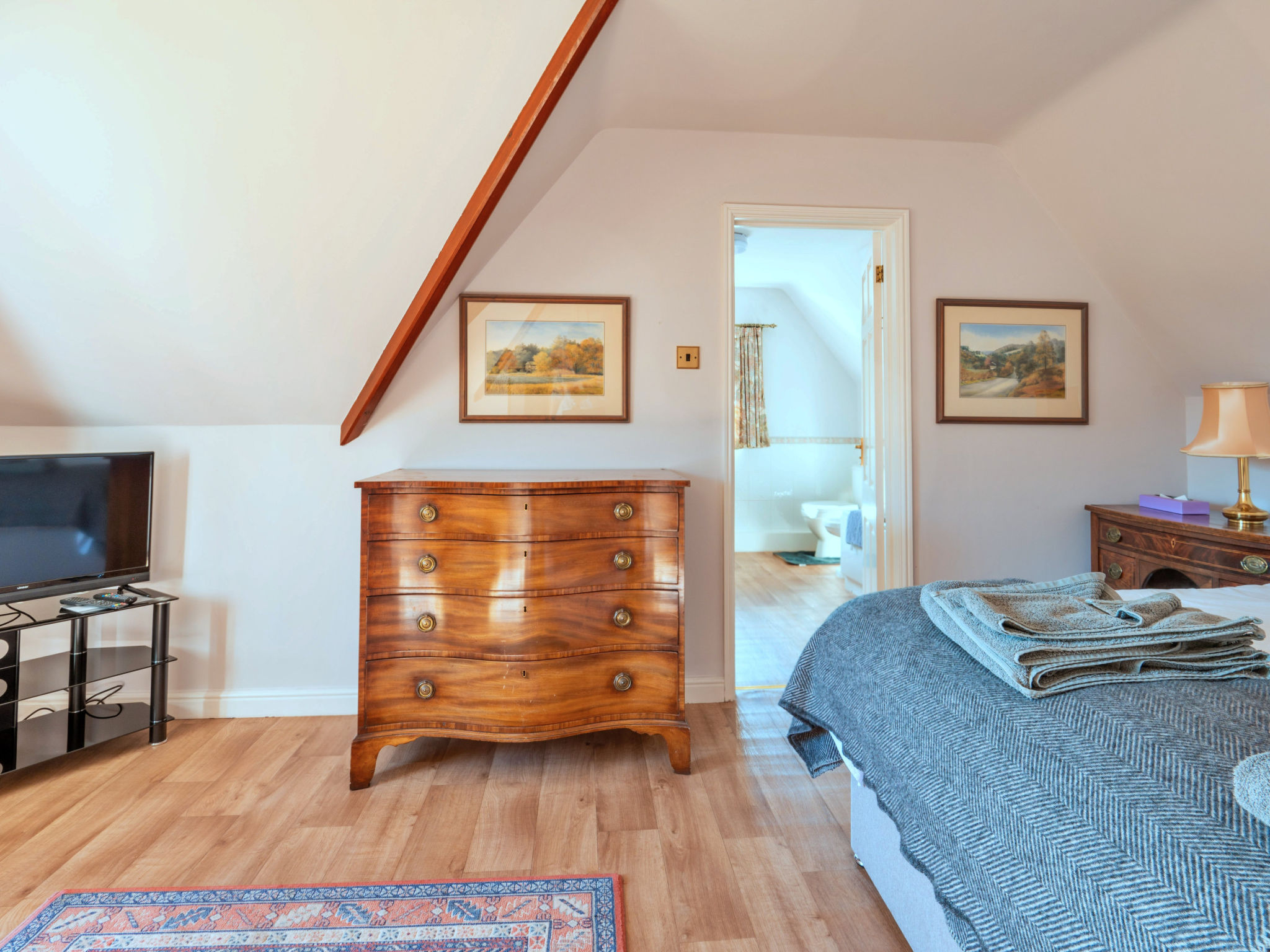 Cwmfron House-Inside