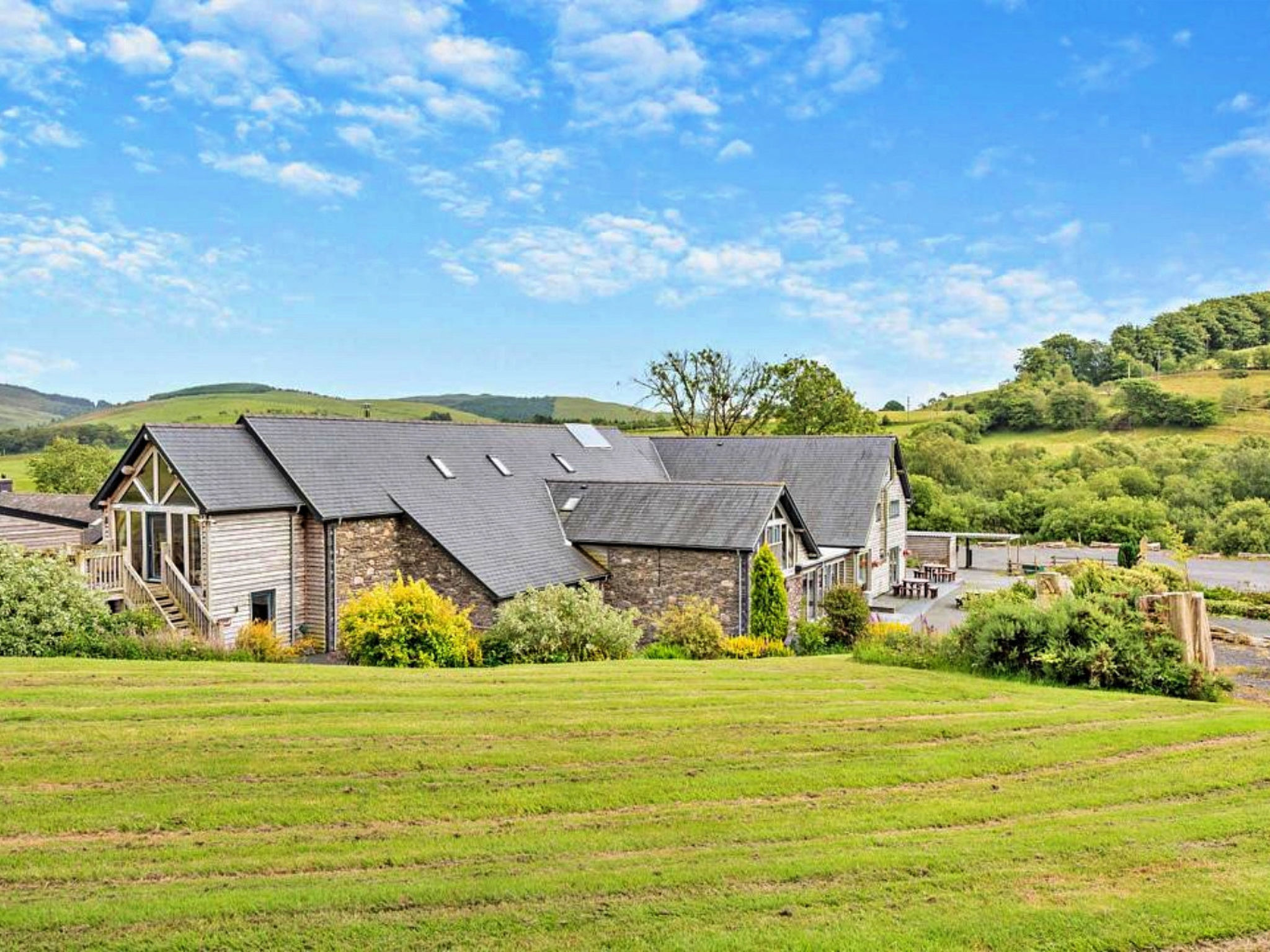 Photo of The Welsh Barn