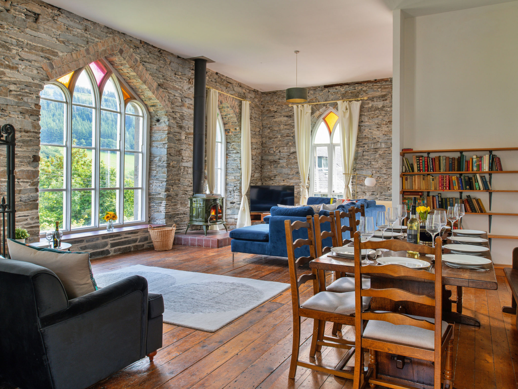 The Old Wesleyan Chapel-Inside