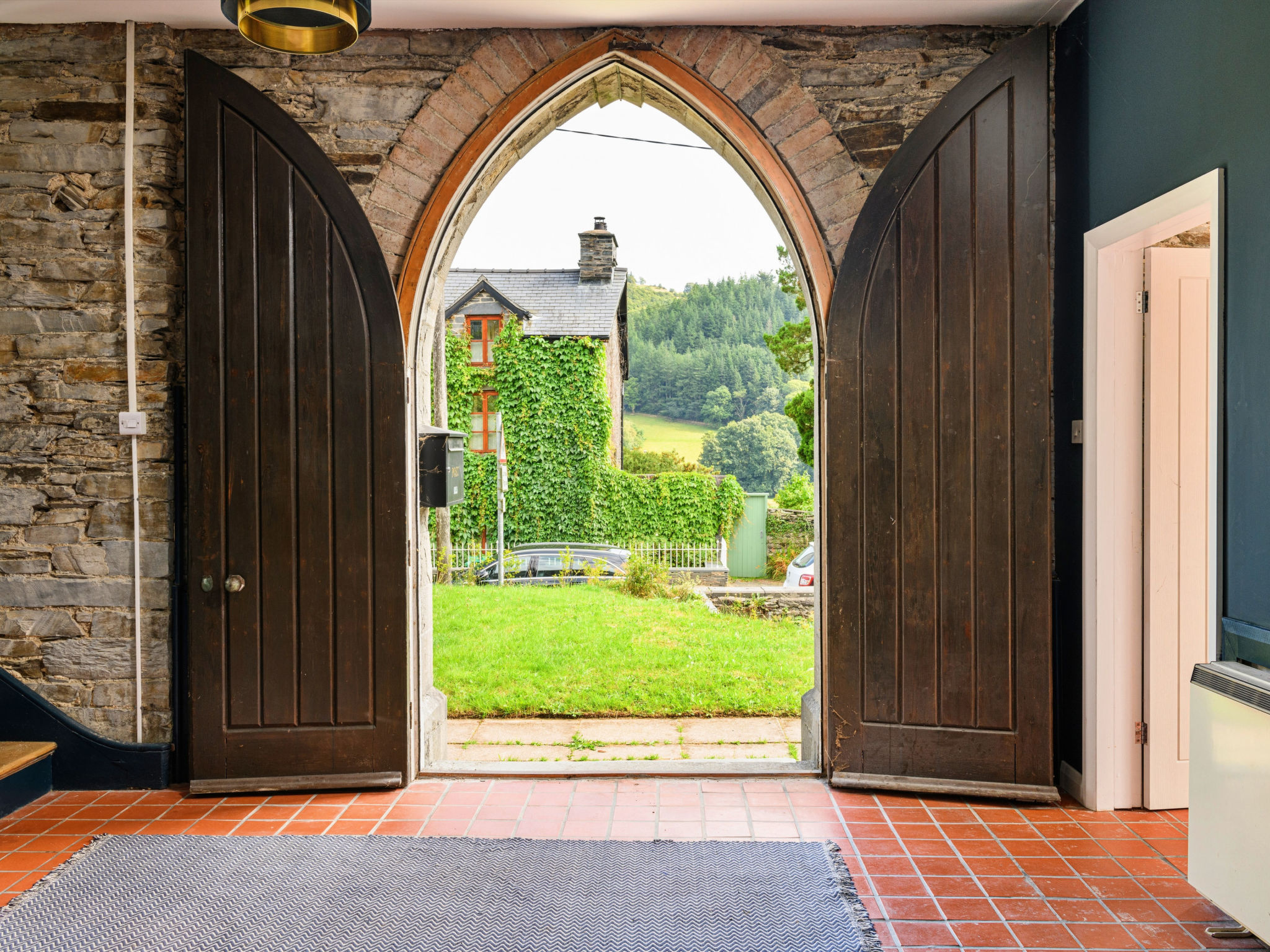 The Old Wesleyan Chapel-Outside