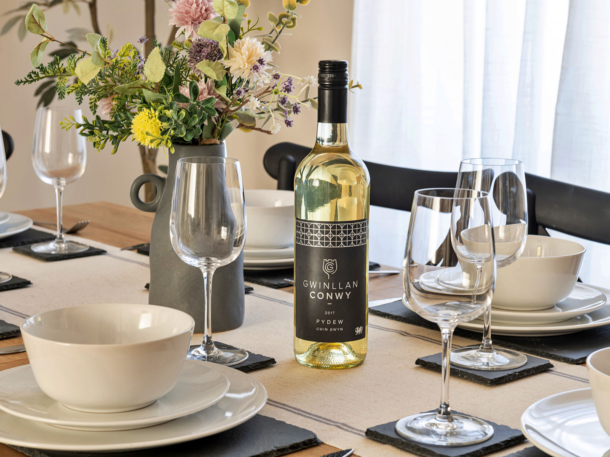 Bwthyn Llechi (Slate Cottage)-Drinnen