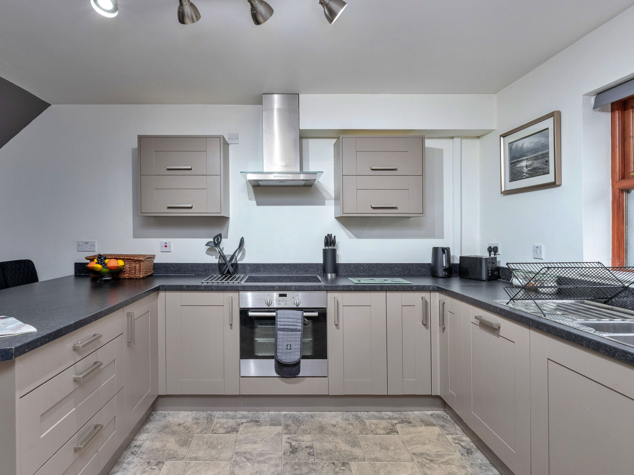 Riverstone Cottage - Binnen
