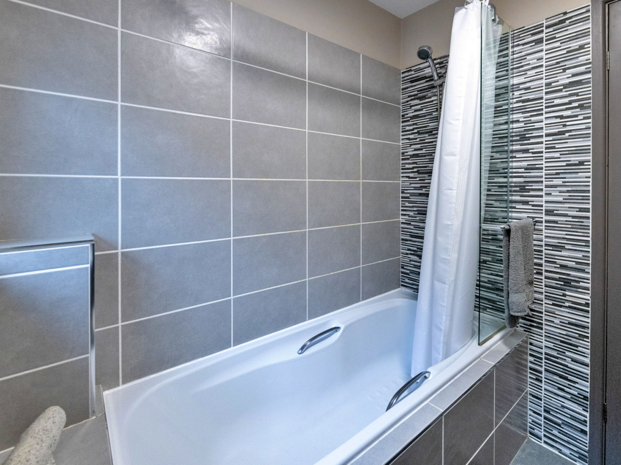 Riverstone Cottage - Binnen
