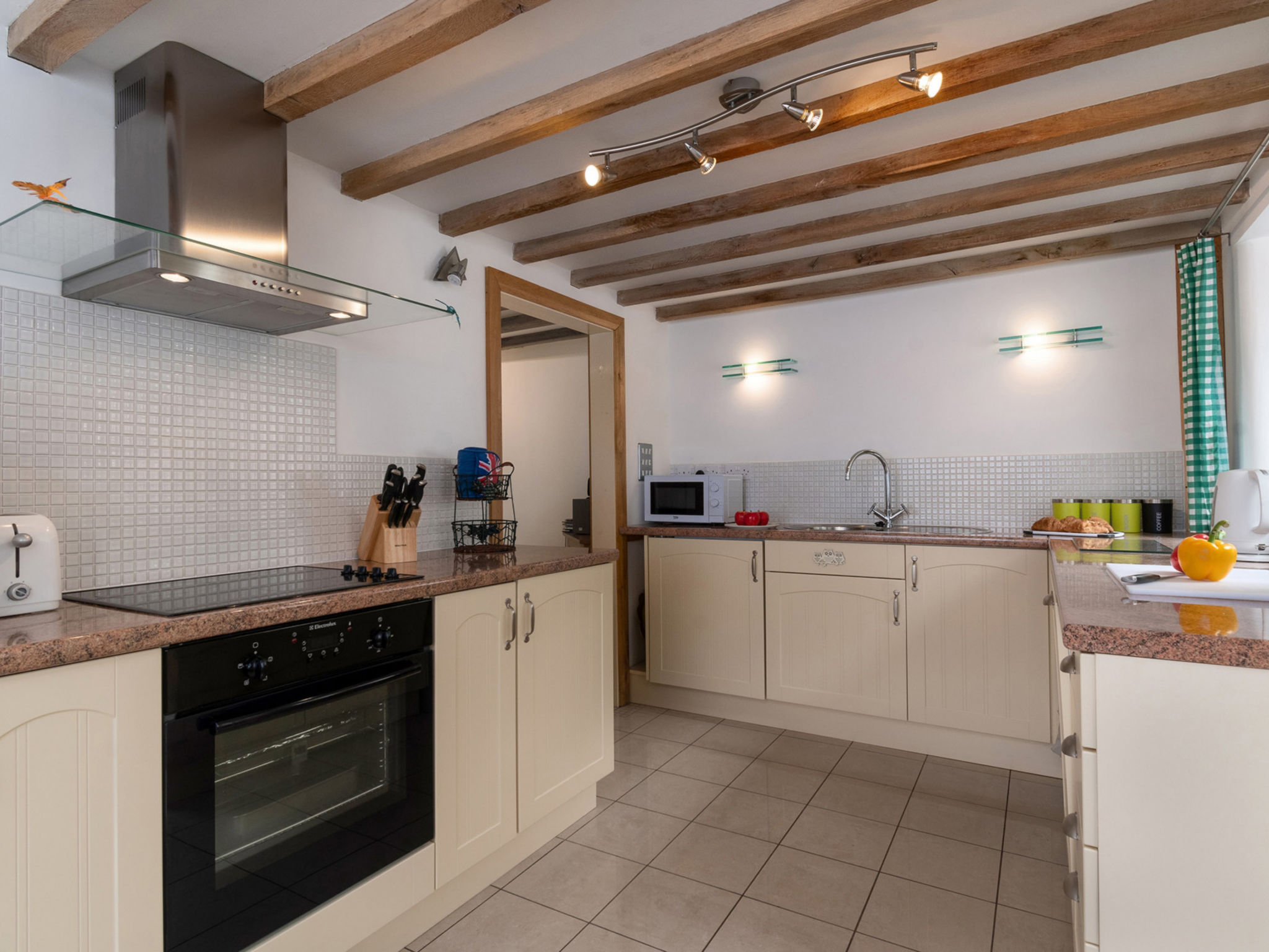 The Cottage-Drinnen
