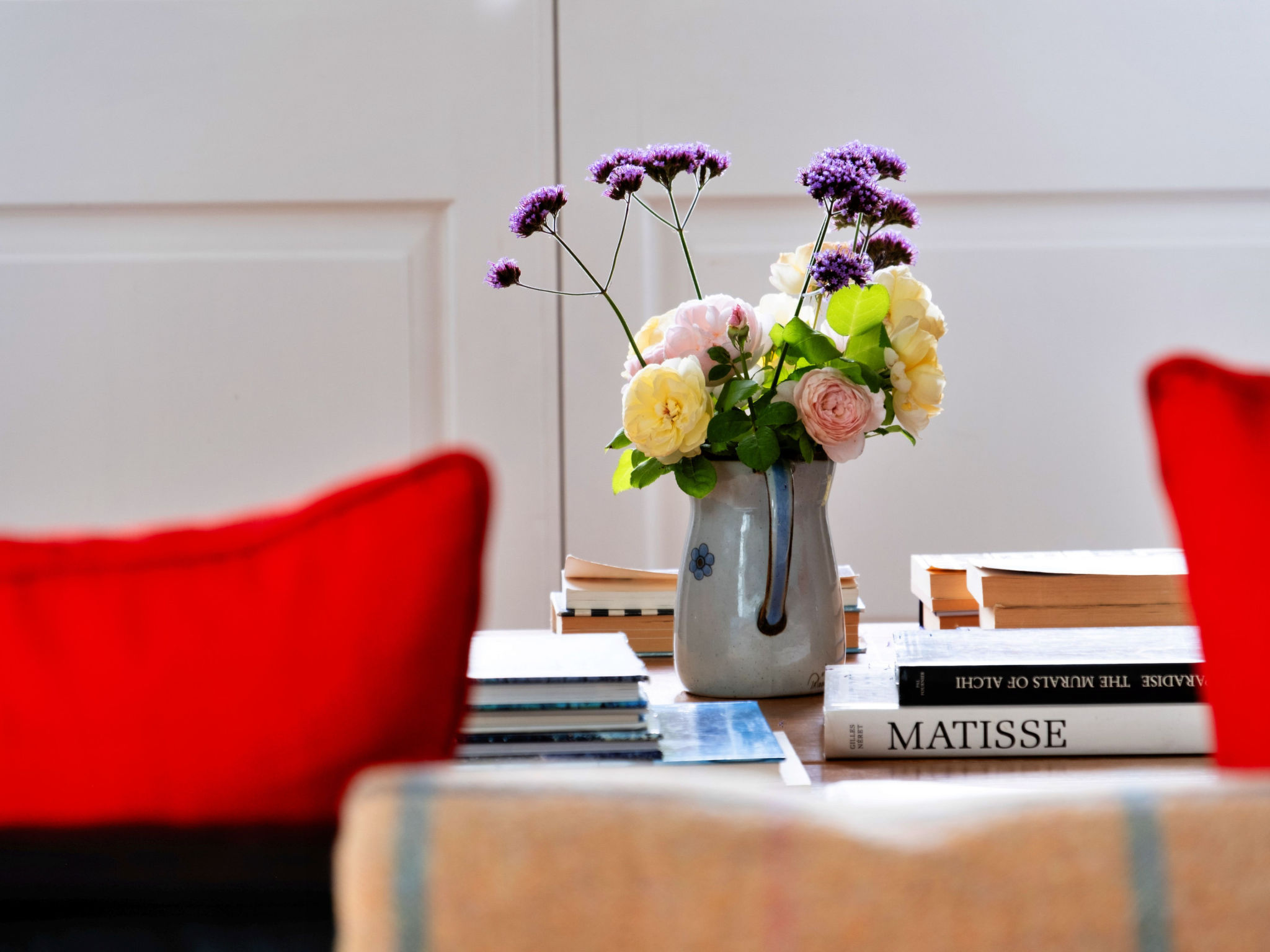 Coach House Wellbeing Retreat-Binnen