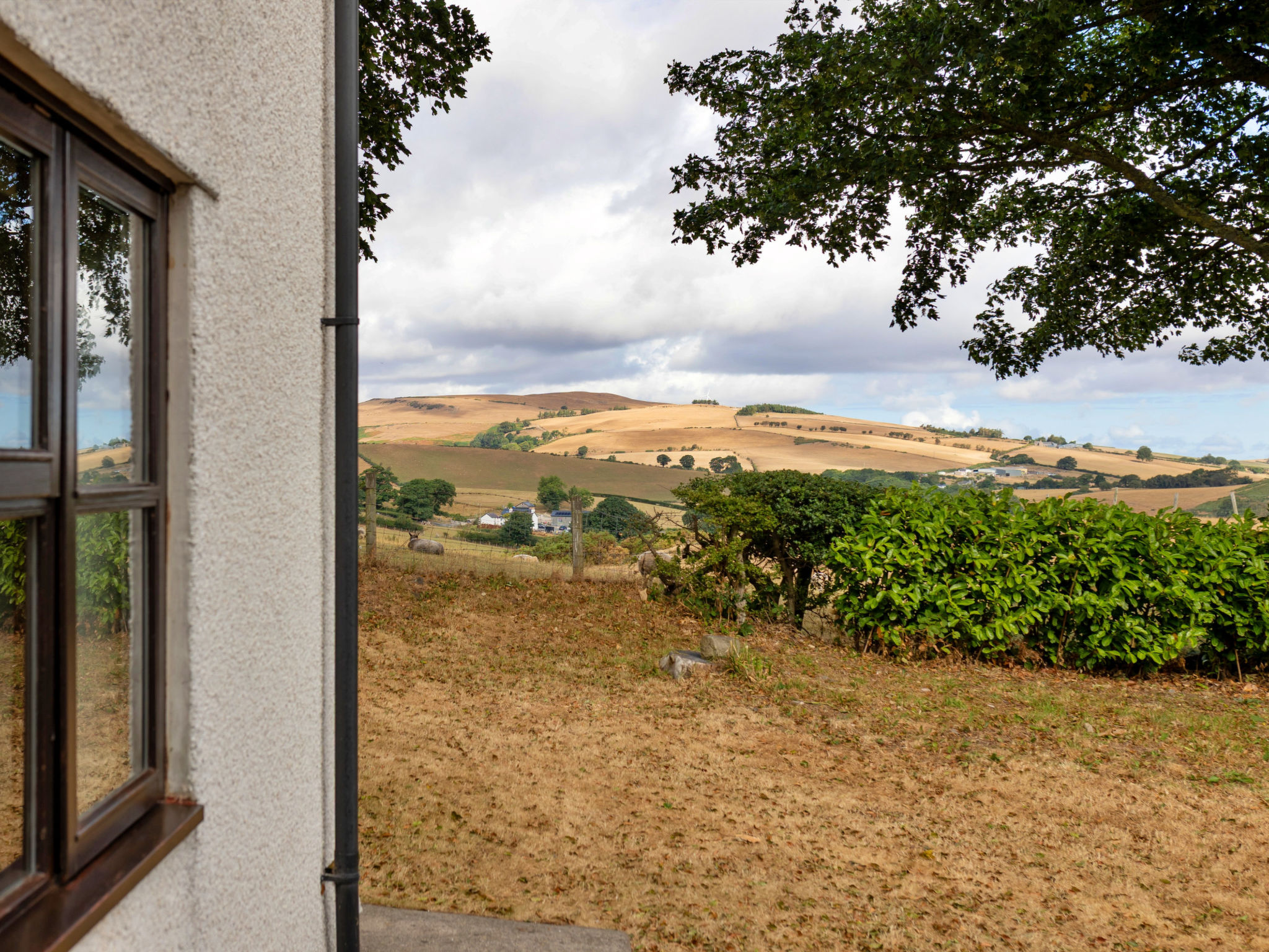 Garth Cottage - Outside