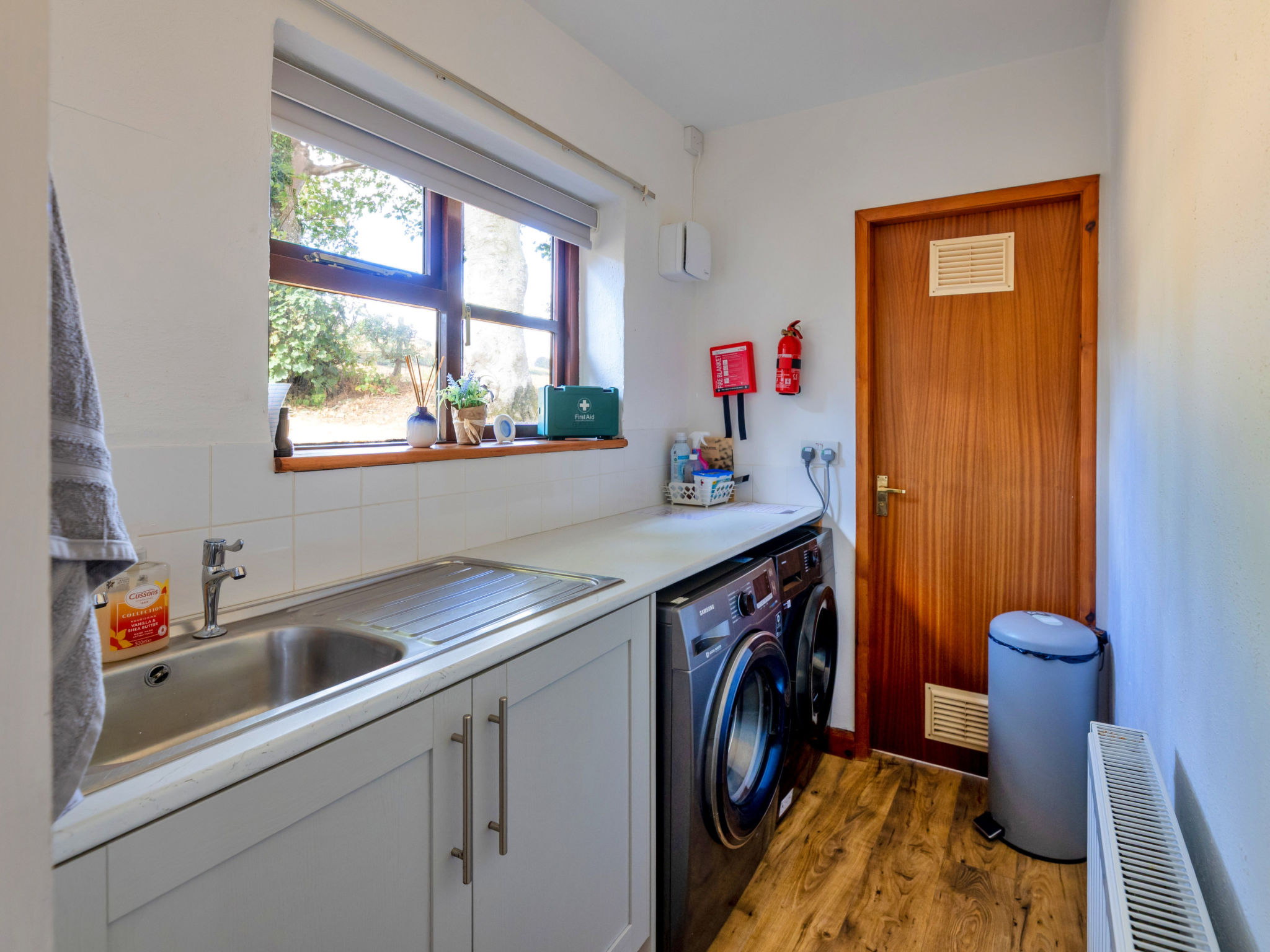 Garth Cottage - Inside