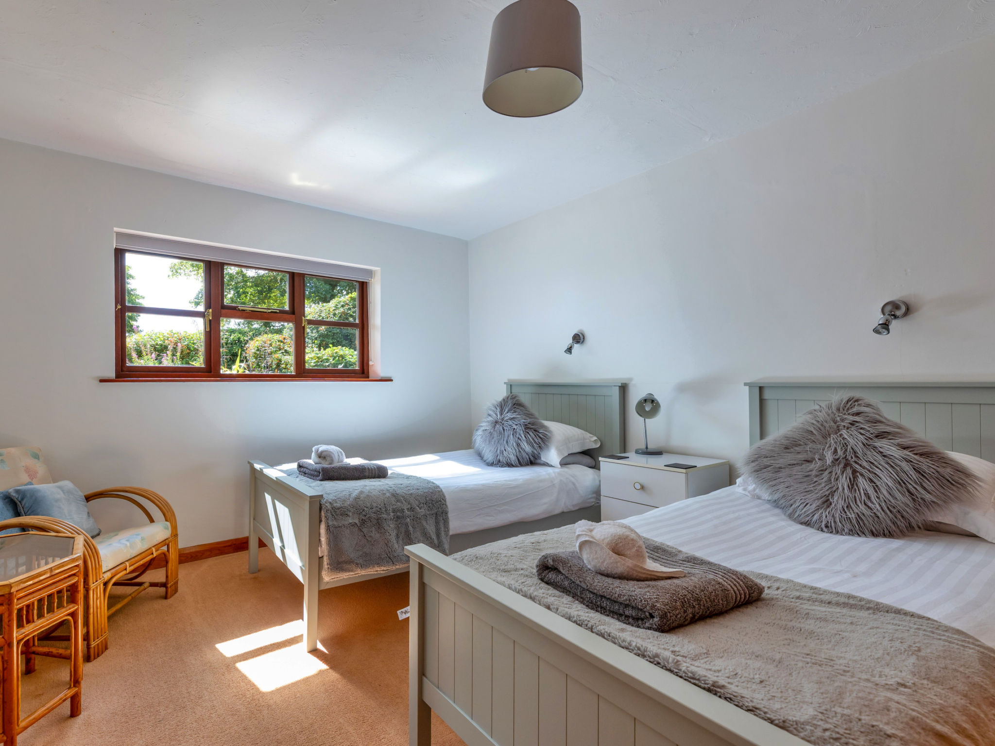 Garth Cottage - Inside