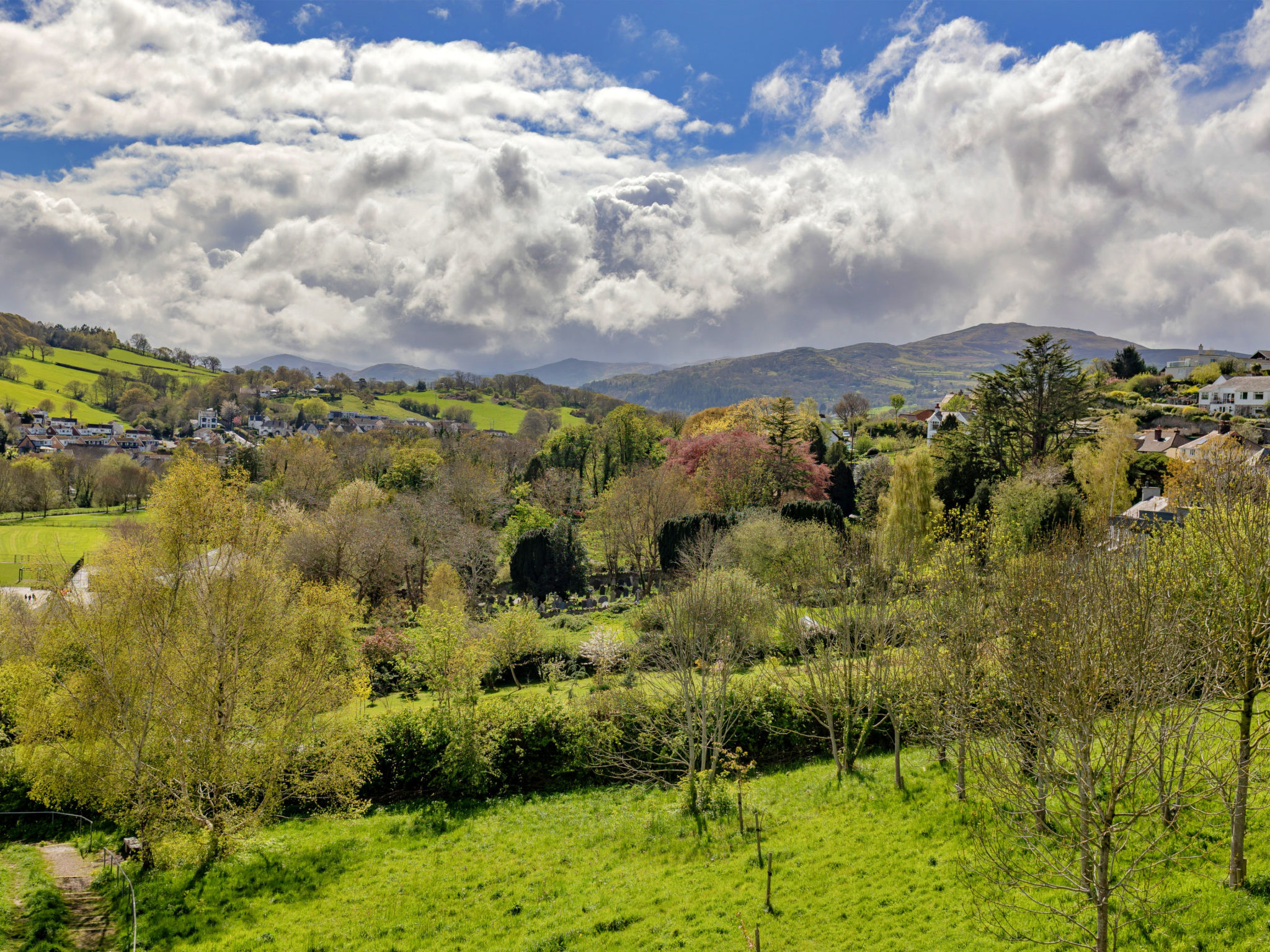 Ty Pen Y Bryn, Castle Views - Buiten